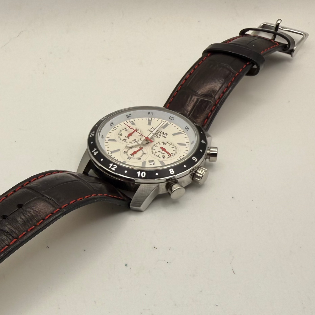 Pulsar VD53-X055 Chronograph 100M Men’s Watch – White Dial- £60.00