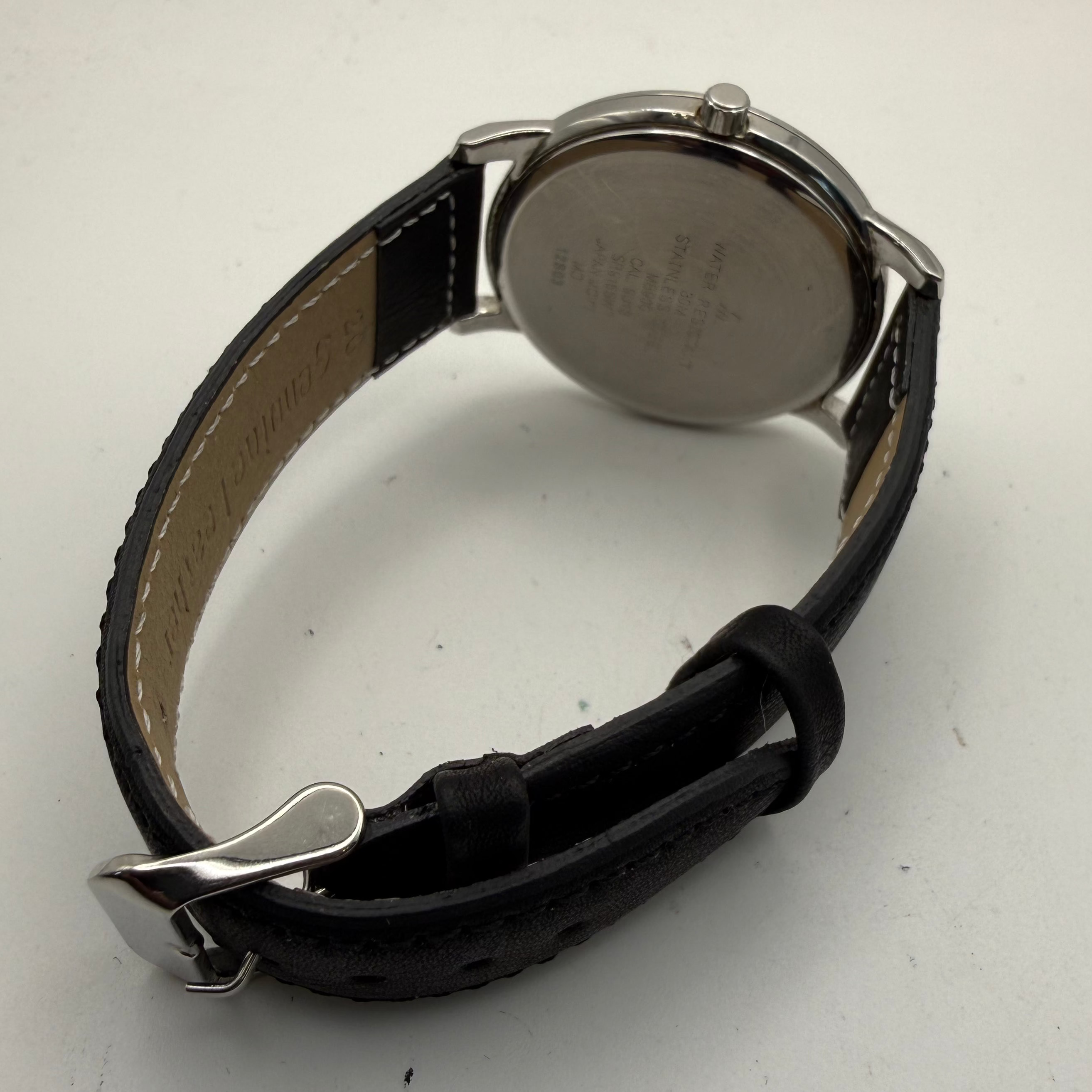 Accurist MB900 Men’s Quartz Dress Watch – Champagne Dia- £40.00