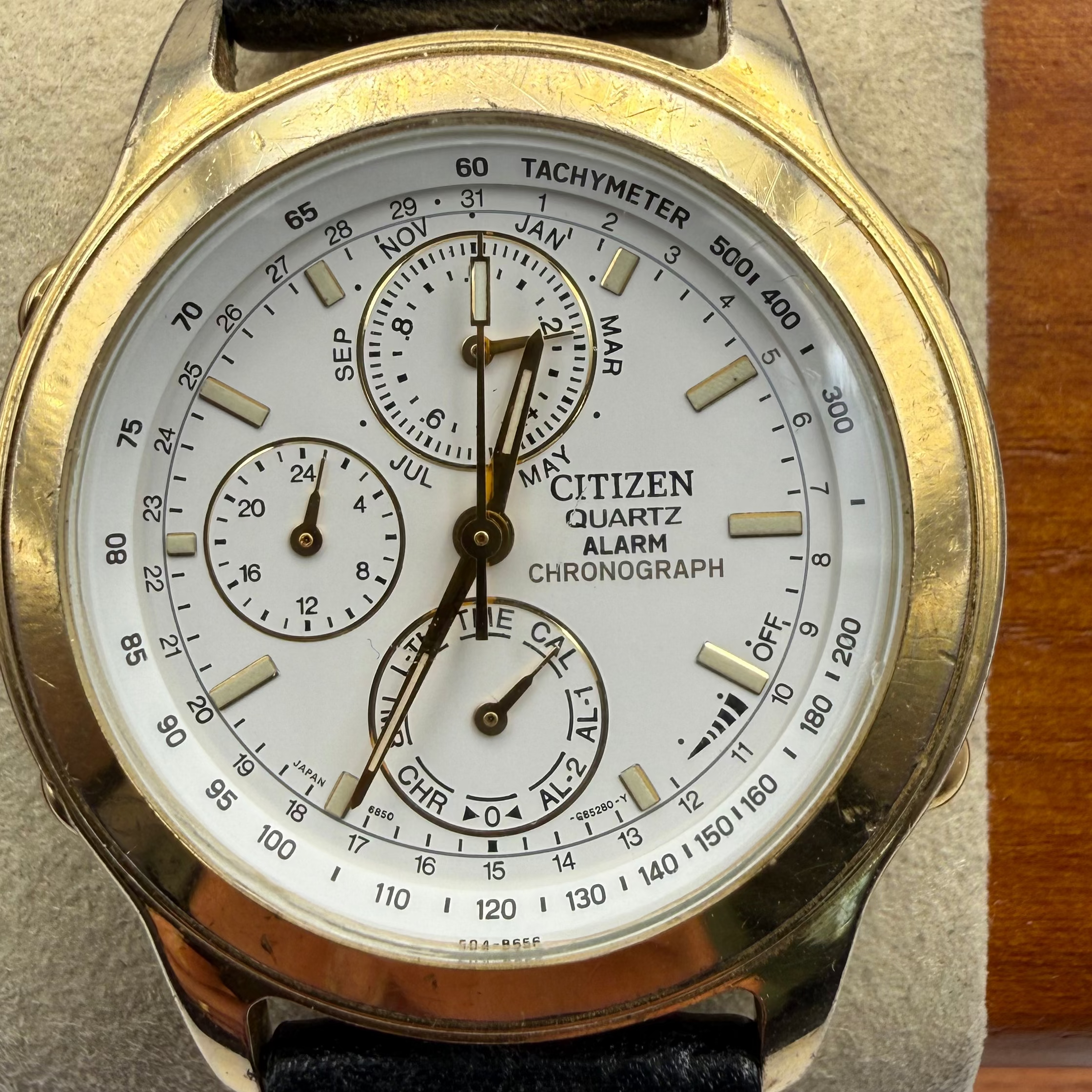 Citizen Quartz Alarm Chronograph 6850-G82089 Vintage Gold Tone – April 1996- £50.00