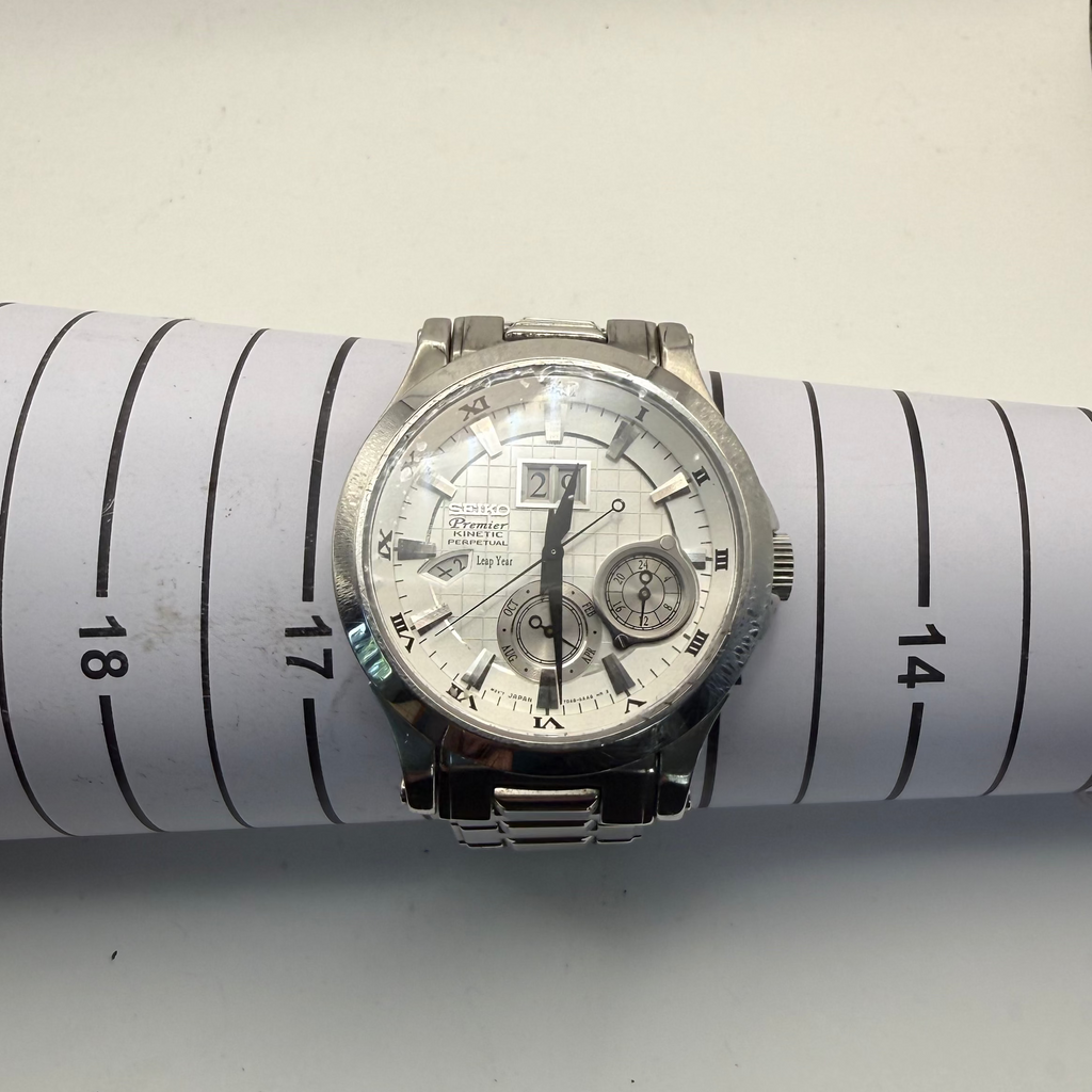 Seiko Premier Kinetic Perpetual Calendar 7D48-0AA0 Men's Watch- £200.00