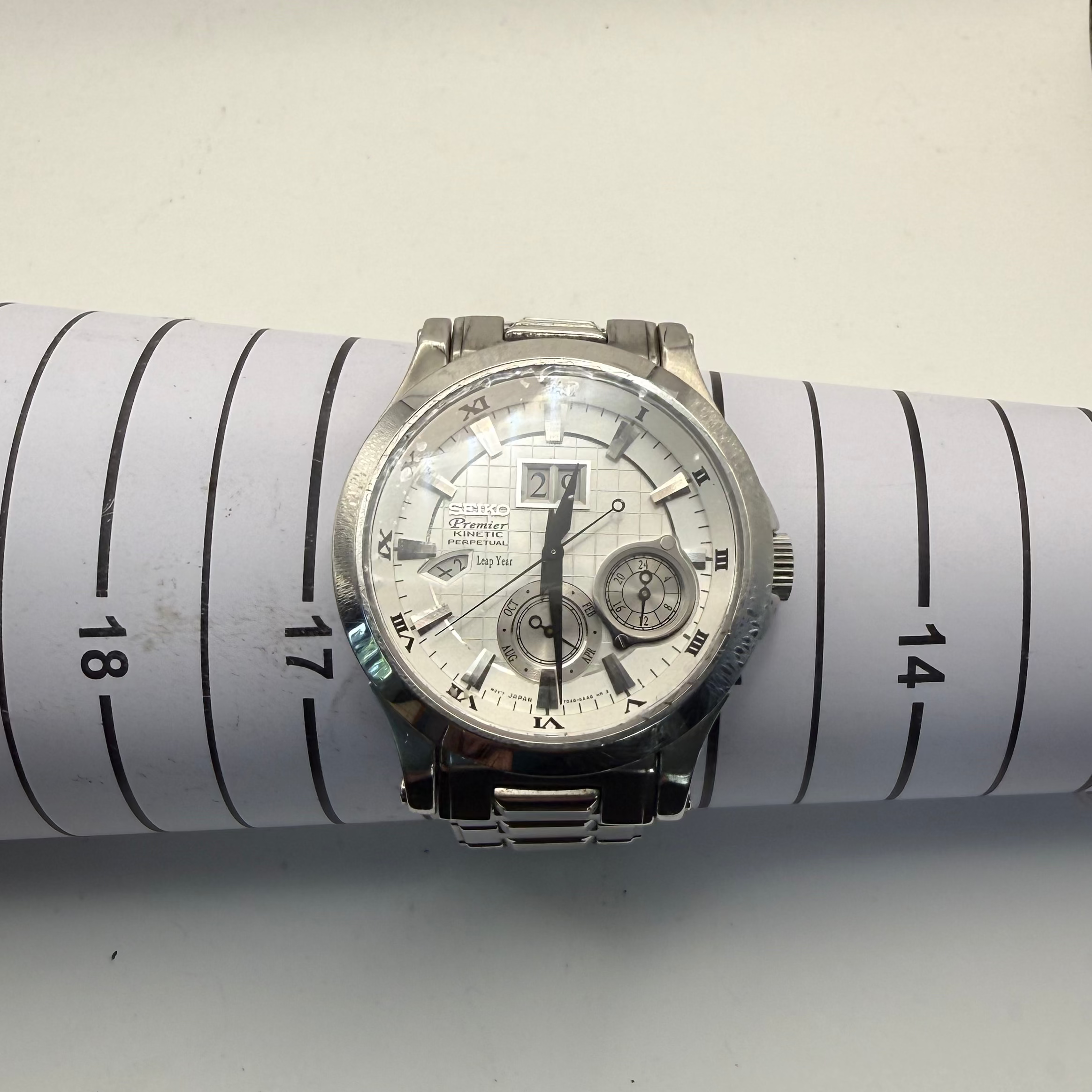 Seiko Premier Kinetic Perpetual Calendar 7D48-0AA0 Men's Watch- £200.00