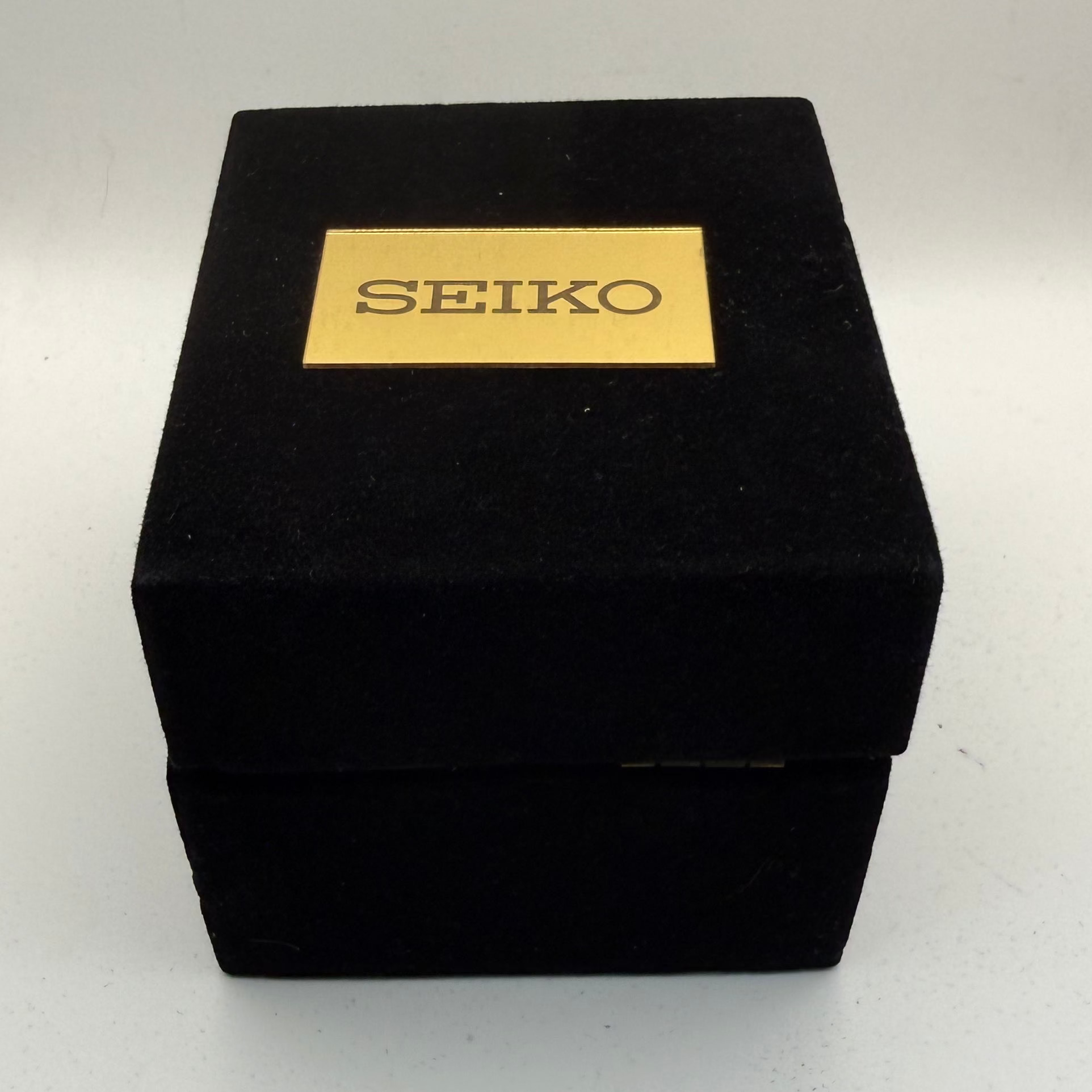 Seiko Kinetic 100M Blue Dial – 5M62-0CC0 | September 2019 | Fully Refurbished | Pre-Loved- £180.00