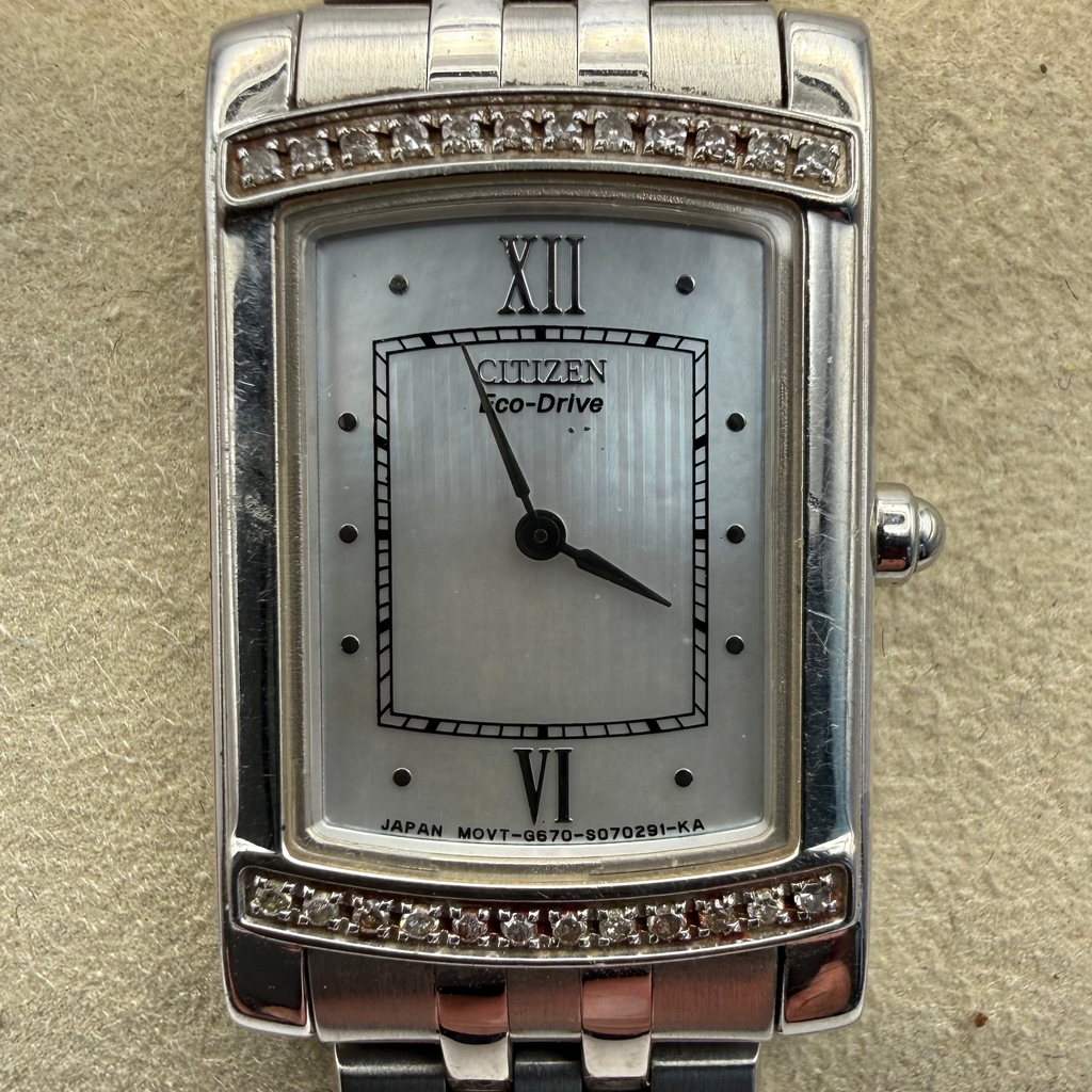 Citizen Eco-Drive Ladies Rectangular Diamond Accent Watch G670 (Fully Tested and Working)- £40.00