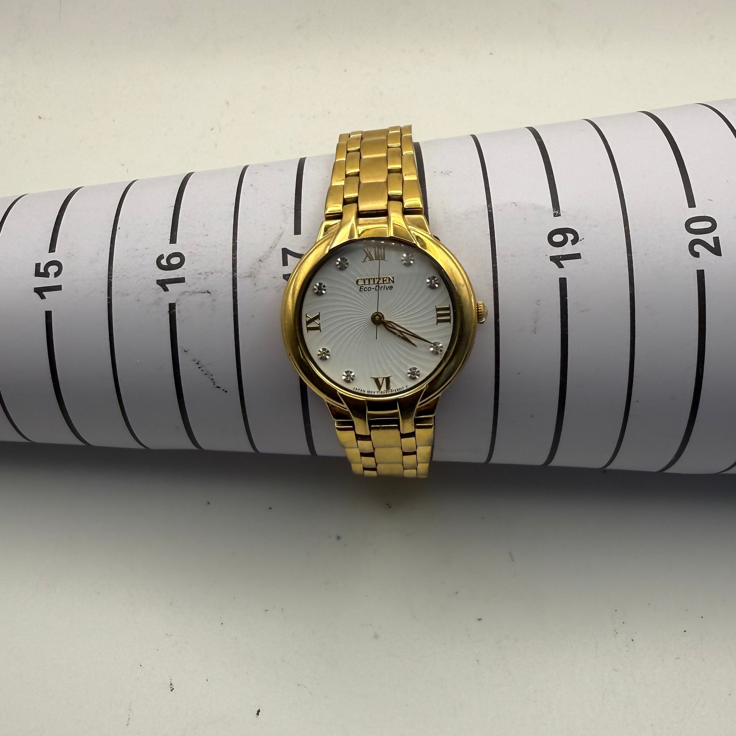 Citizen Eco-Drive Ladies Gold Tone Crystal Dial Watch E031 (Fully Tested and Working)- £40.00