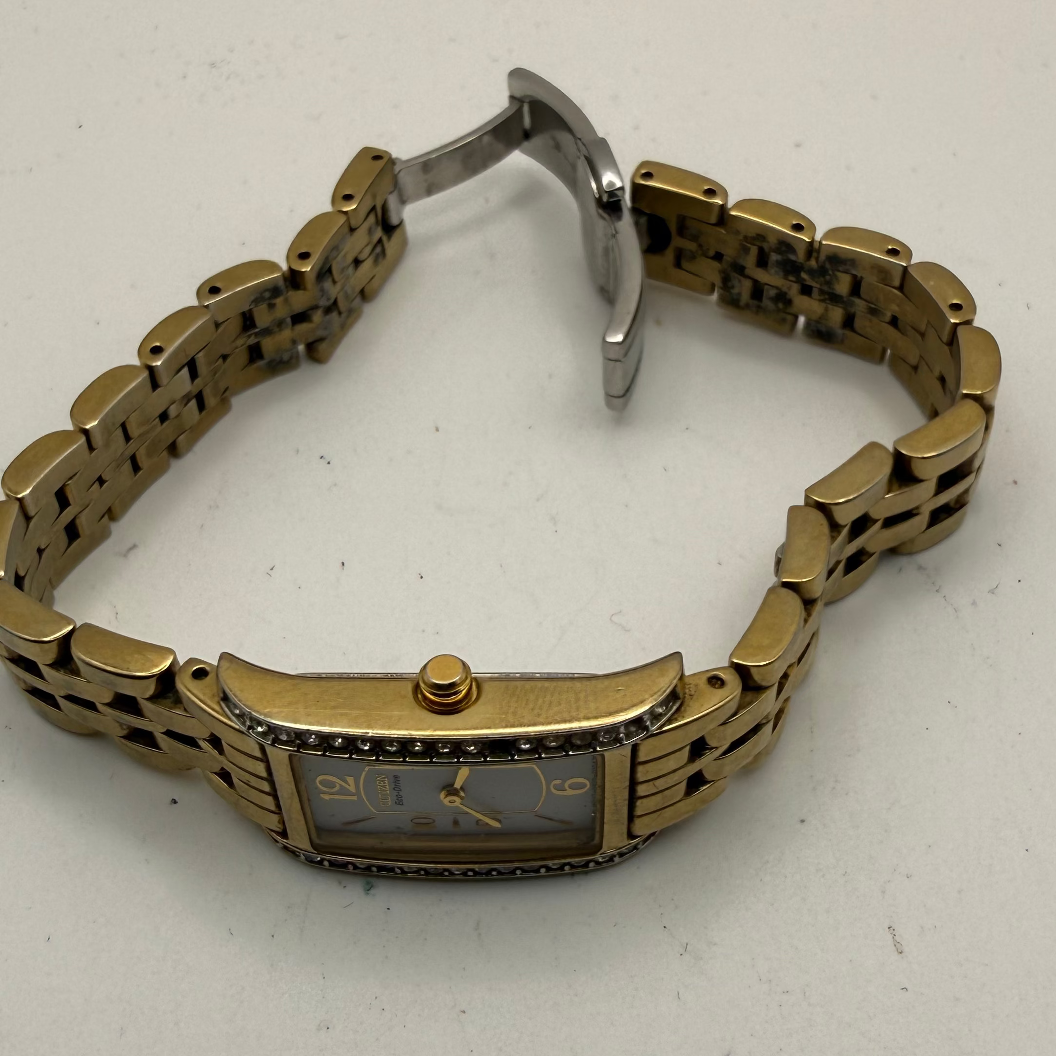 Citizen Eco-Drive Ladies Gold Tone Rectangular Crystal Set Watch G620 (Fully Tested and Working)- £40.00