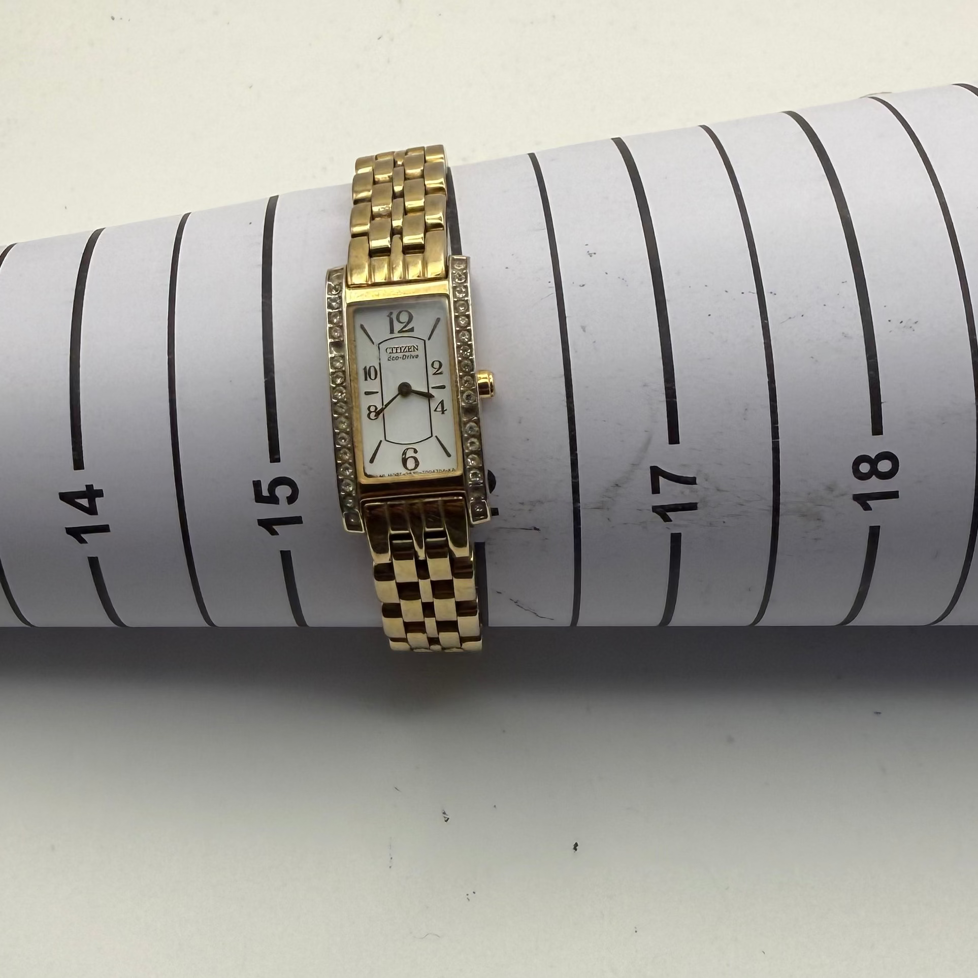Citizen Eco-Drive Ladies Gold Tone Rectangular Crystal Set Watch G620 (Fully Tested and Working)- £40.00