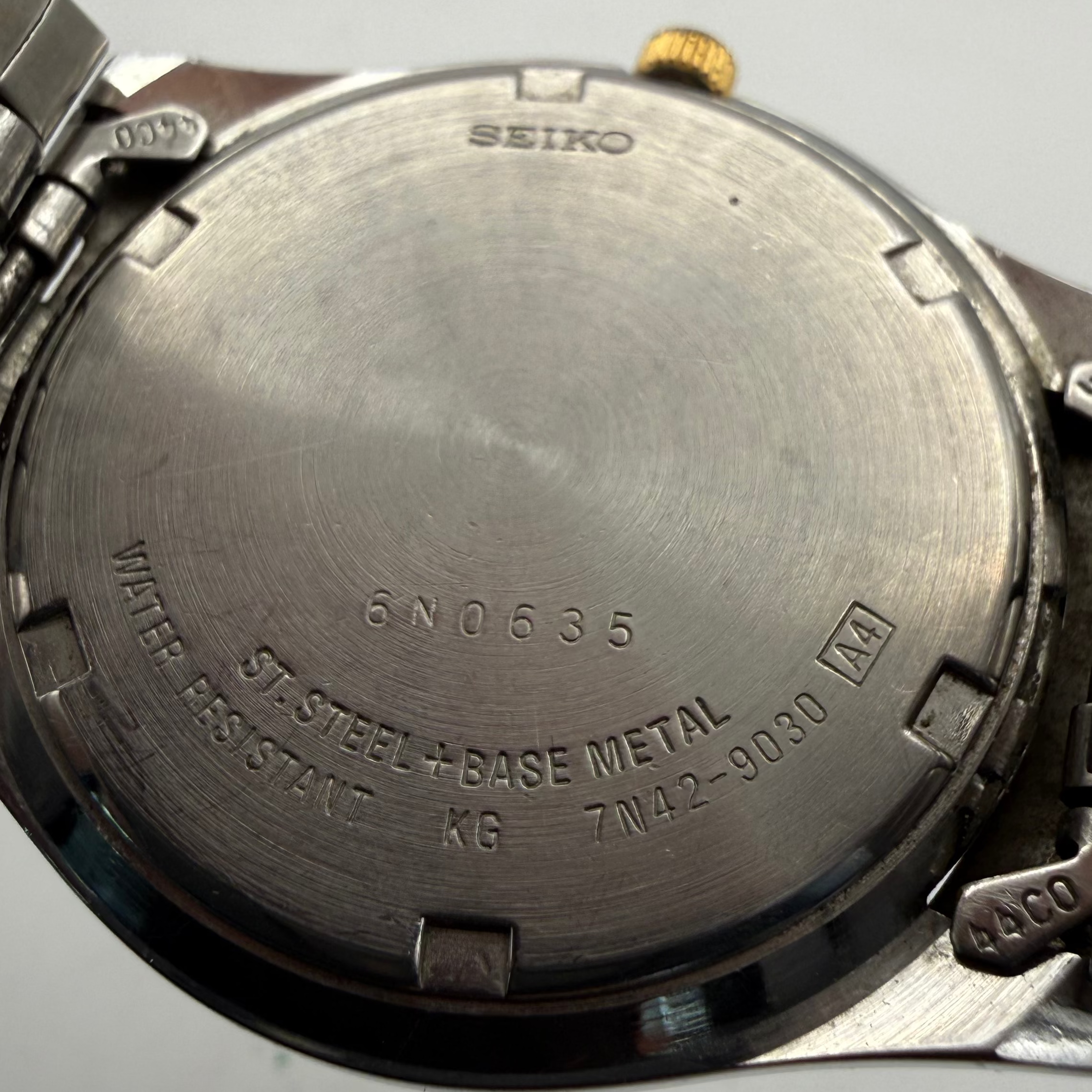 Seiko 7N42-9030 Classic Two Tone Dress Watch | Fully Tested & Working- £60.00