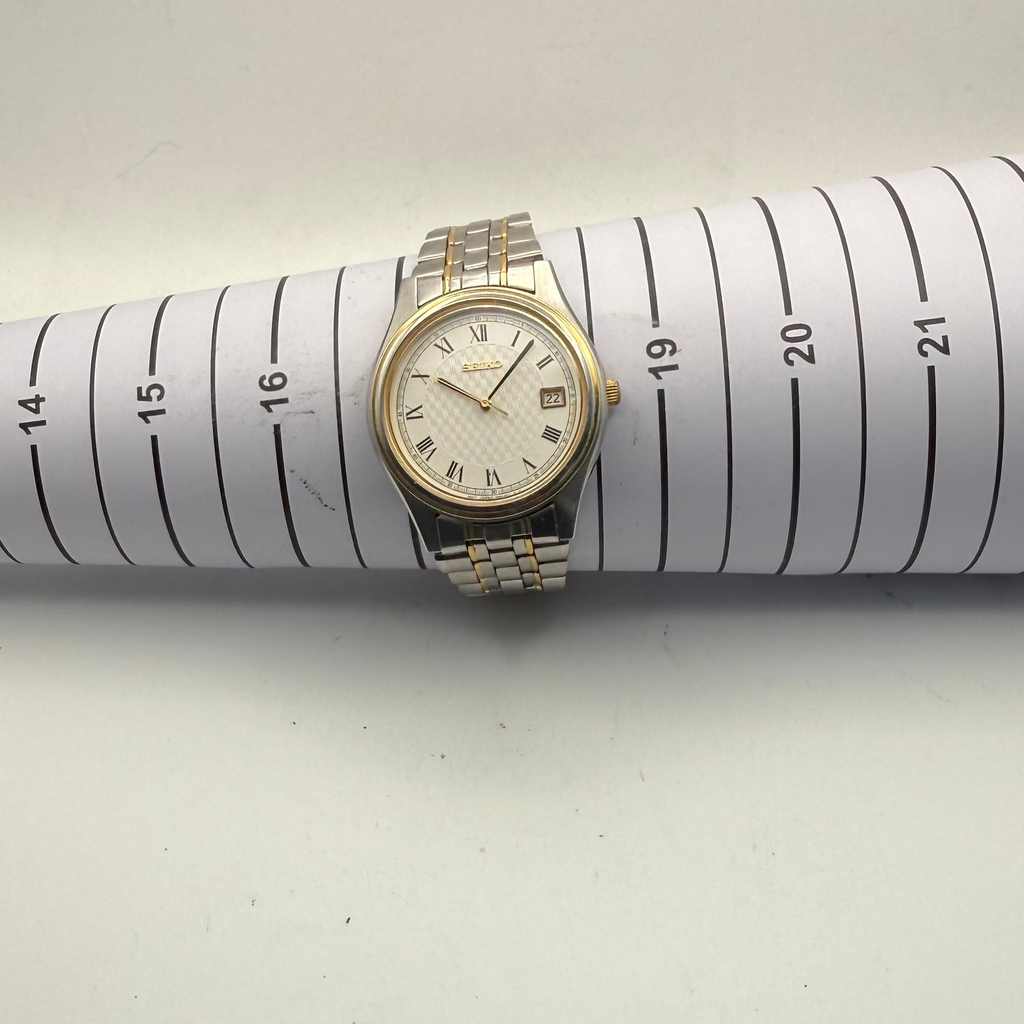Seiko 7N42-9030 Classic Two Tone Dress Watch | Fully Tested & Working- £60.00