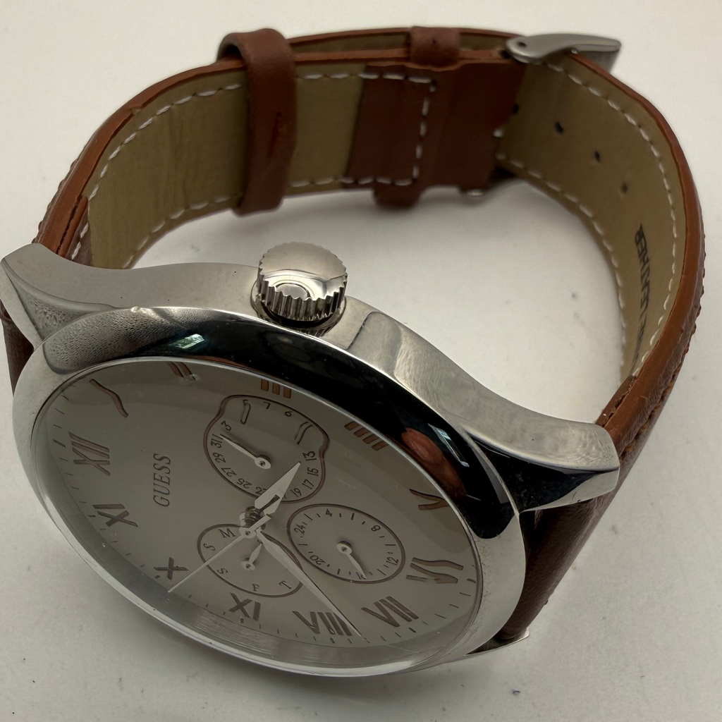 GUESS Classic Multi-Dial Watch – 42mm – New Leather Strap – Pre-Loved- £70.00