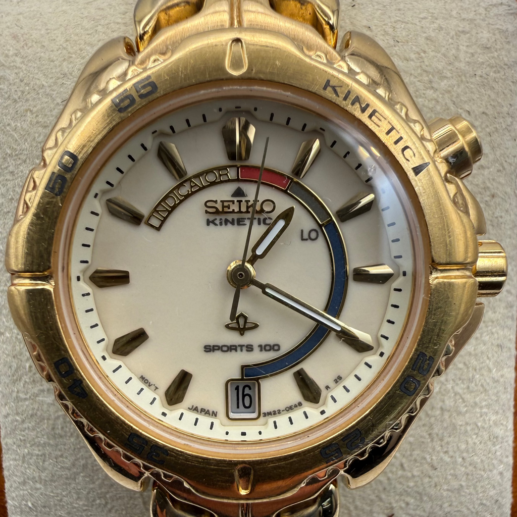 Seiko Kinetic Sports 100 3M22-0B90 Gold Tone Bracelet Watch- £180.00
