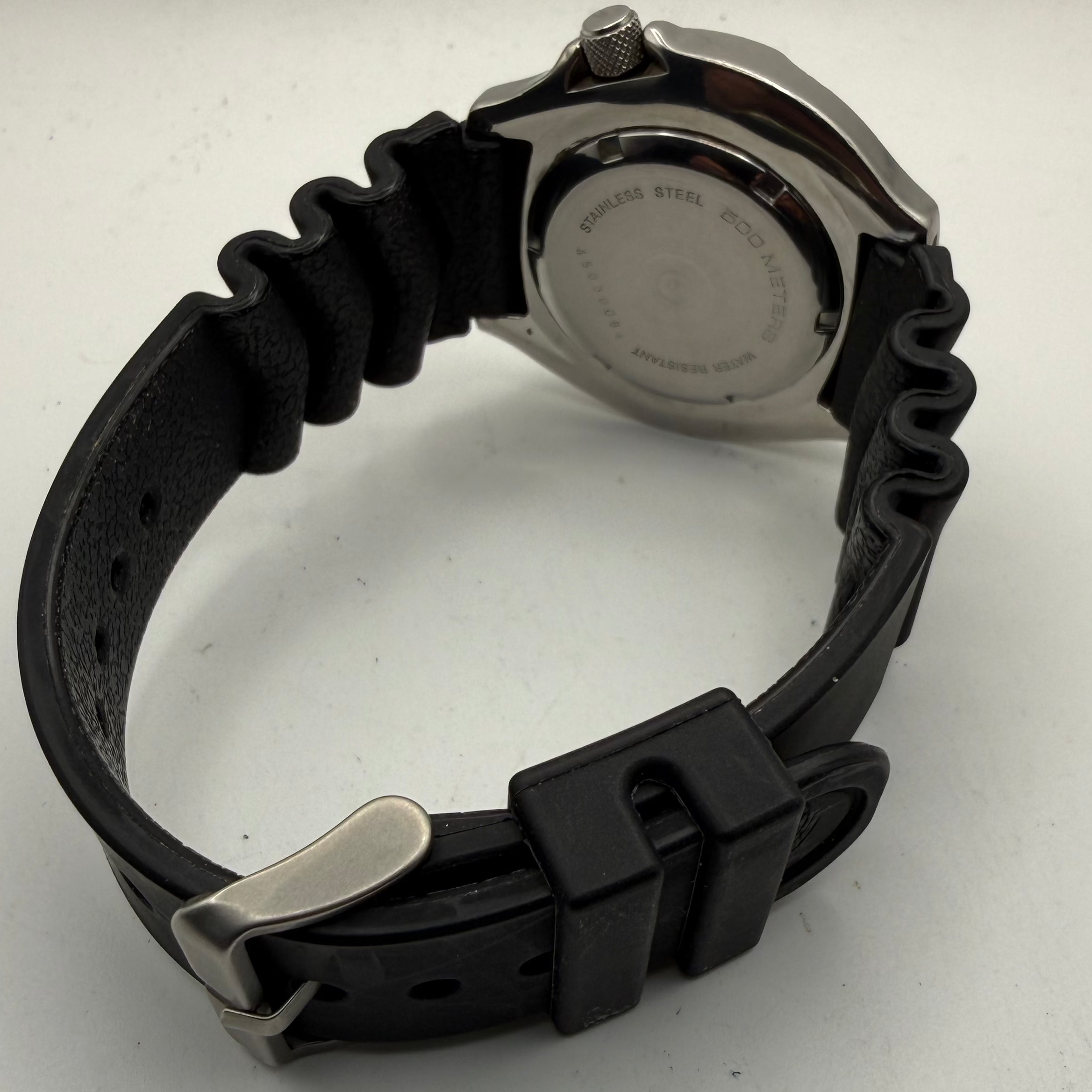 Divex Professional 200M Diver Watch- £70.00