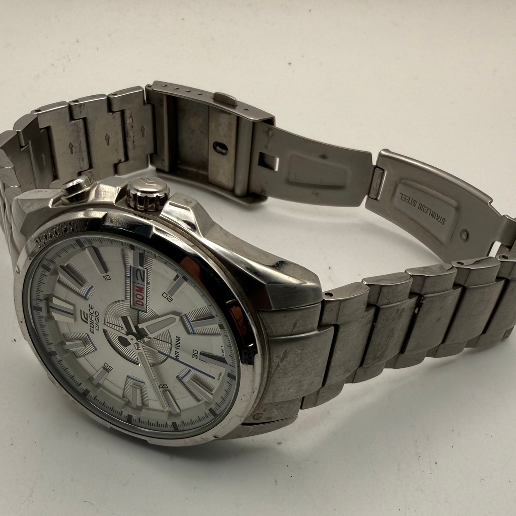 Casio Edifice EFR-102 Day Date Watch – 45mm | 19cm Bracelet | Stainless Steel Classic- £70.00