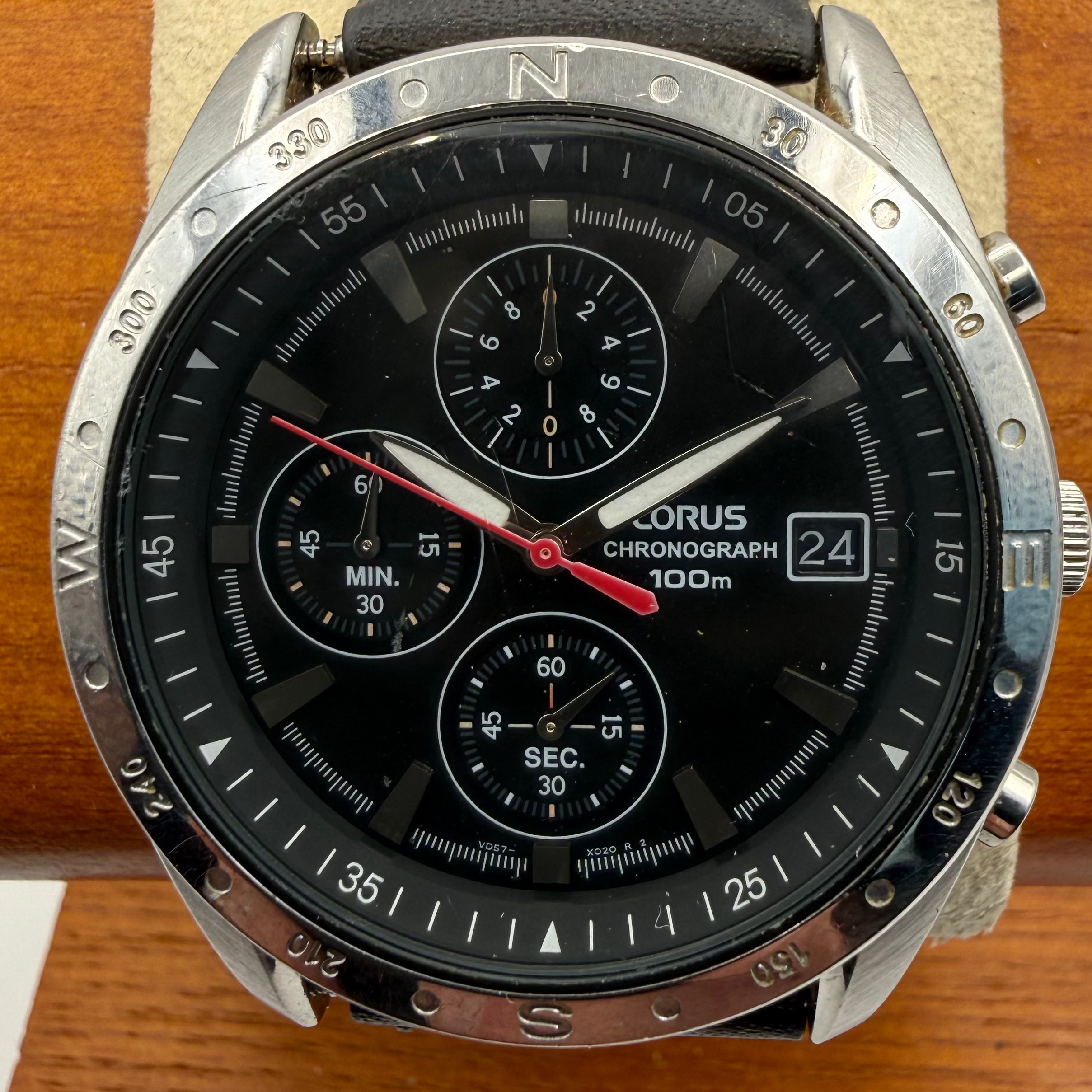 Lorus VD57-X016 Chronograph 100m Black Dial Watch Date New Leather Strap- £70.00