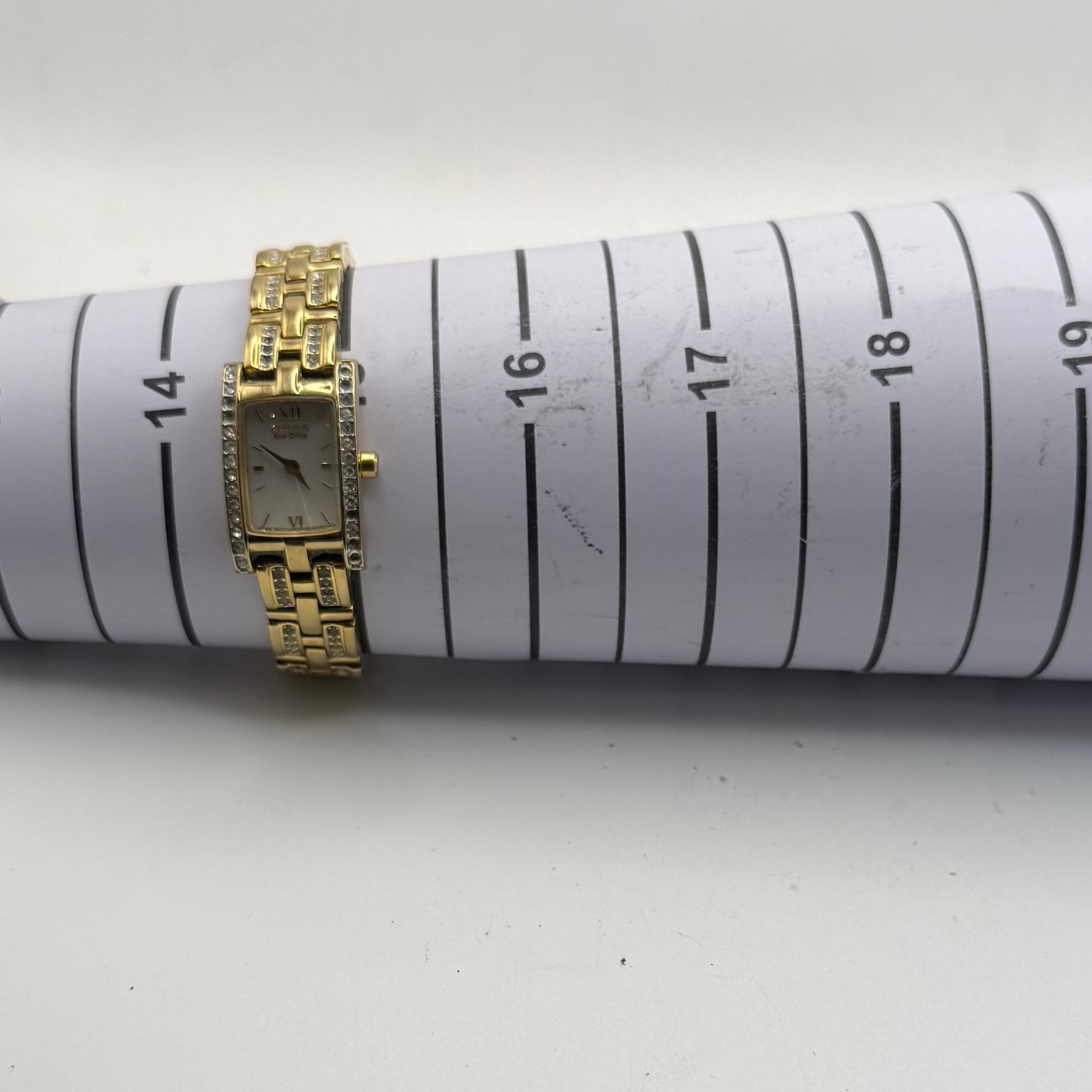 Citizen Eco-Drive Ladies Gold Tone Diamond Style Bracelet Watch 16mm 15cm FULLY TESTED AND WORKING- £40.00