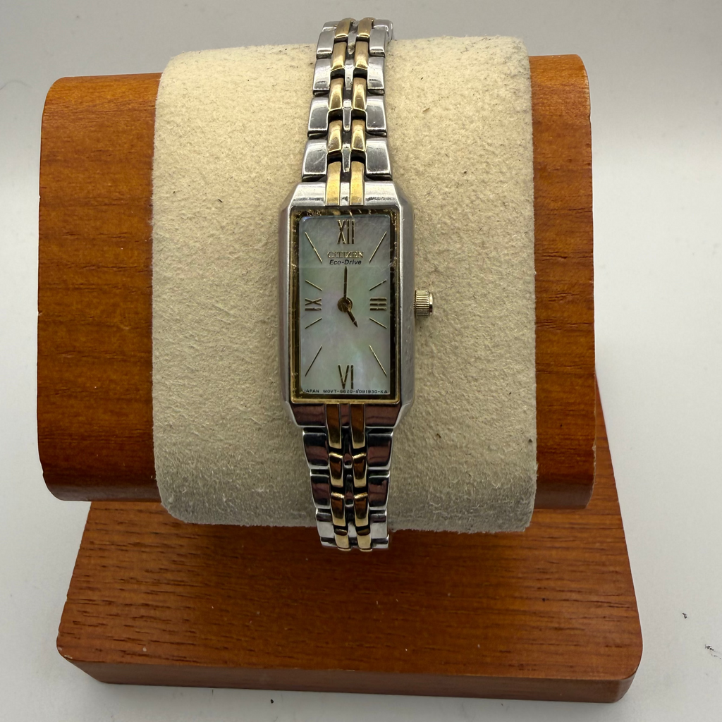 Citizen Eco-Drive Ladies Gold Tone Diamond Style Bracelet Watch 15mm 16.5cm FULLY TESTED AND WORKING- £40.00