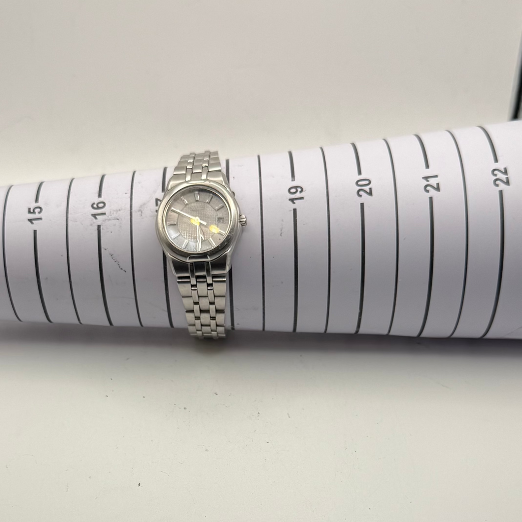 Citizen Eco-Drive Ladies Stainless Steel Bracelet Watch Date 27mm 16cm FULLY TESTED AND WORKING