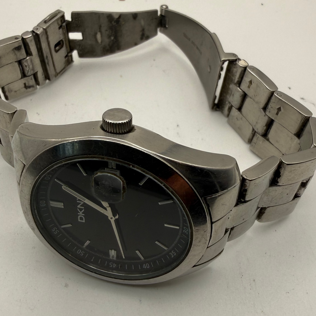 DKNY Black Dial Date Watch Stainless Steel 42.5mm – FULLY TESTED AND WORKING- £35.00