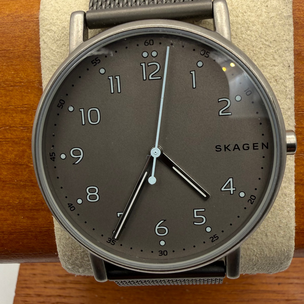 Skagen Signatur Titanium SKW6354 Grey Dial Mesh Watch 41.5mm – FULLY TESTED- £60.00