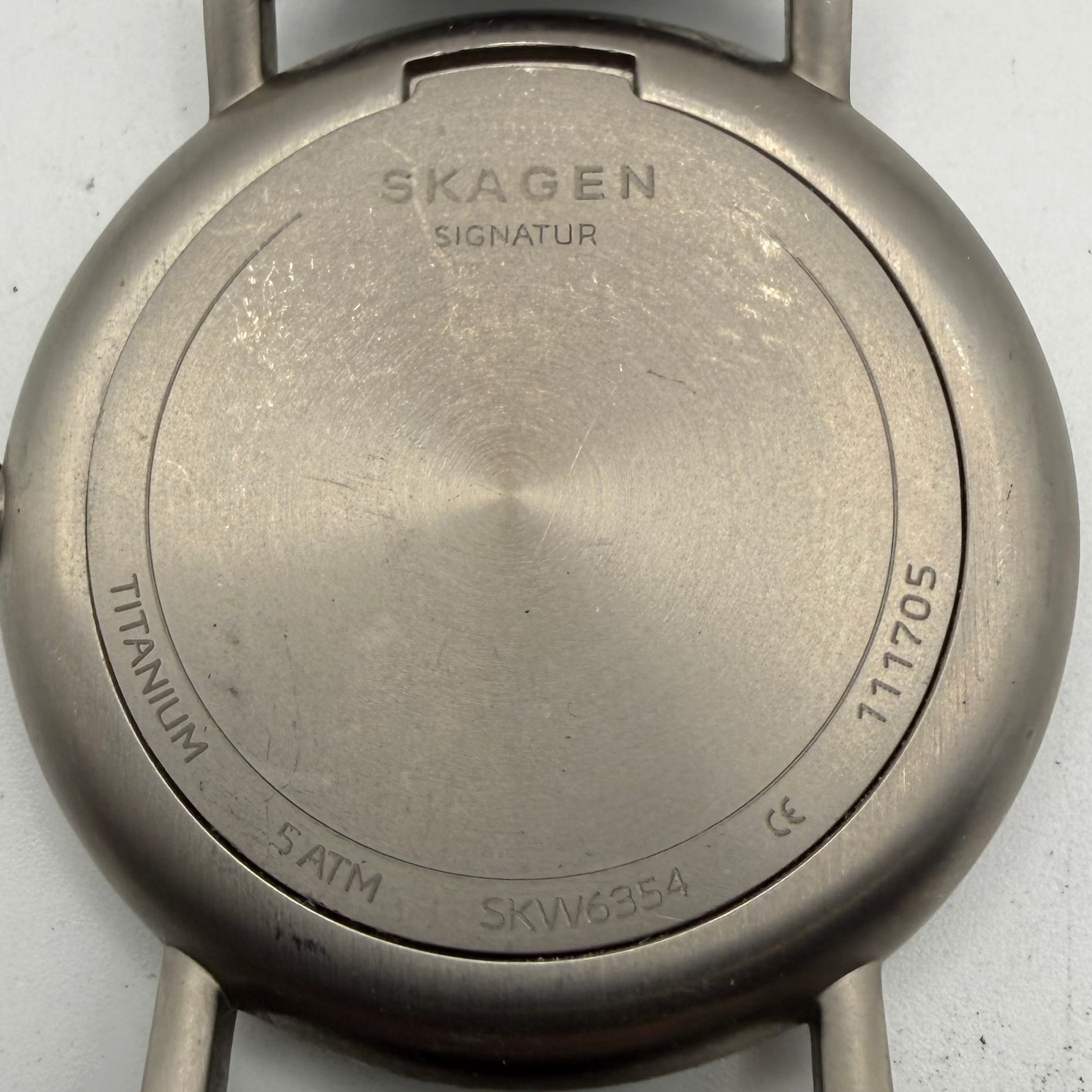 Skagen Signatur Titanium SKW6354 Grey Dial Mesh Watch 41.5mm – FULLY TESTED- £60.00
