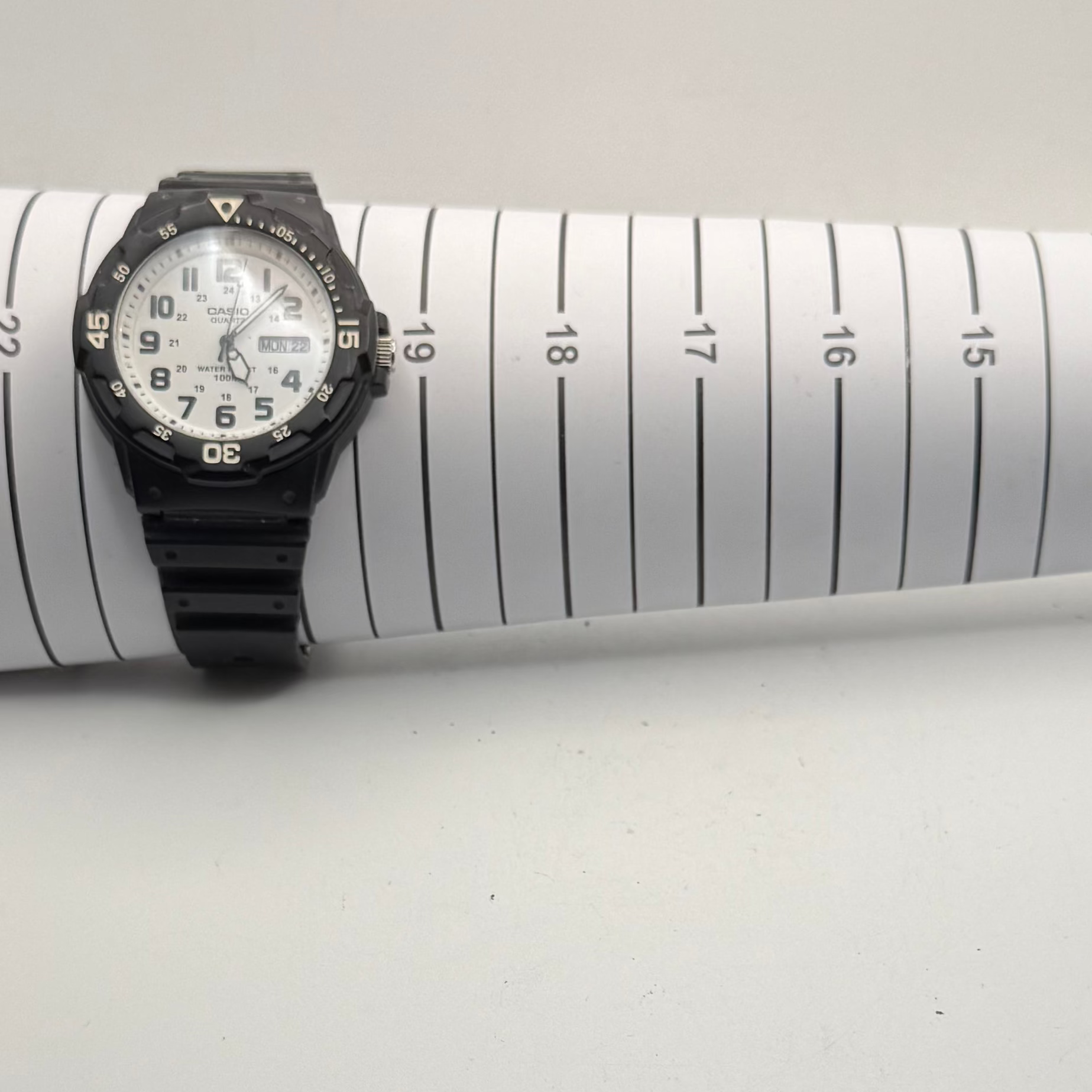 Casio MRW-200H White Dial 100M Men’s Watch (Fully Tested and Working)- £35.00