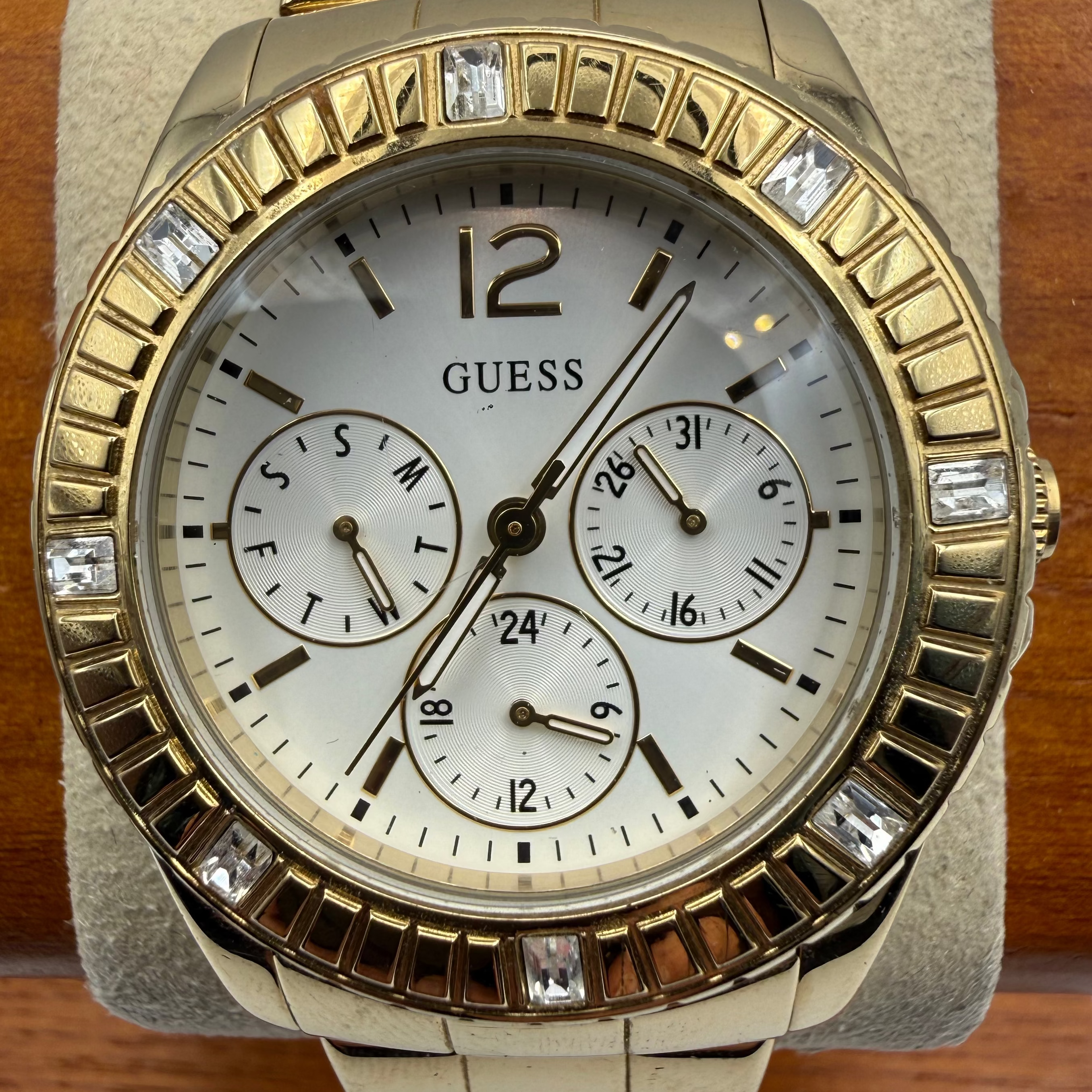 Guess Ladies Gold Tone Crystal Bezel Watch (Fully Tested and Working)- £50.00