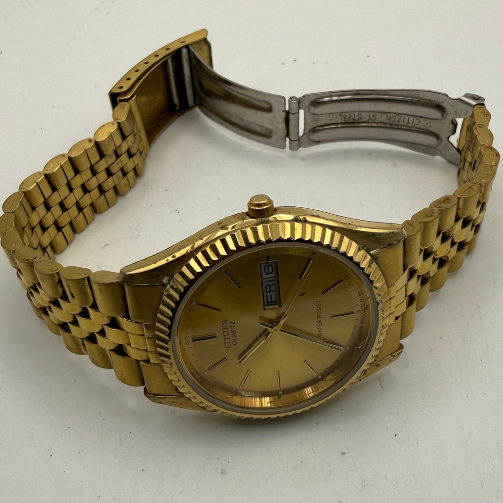 Citizen Quartz Day-Date Gold Tone Watch (Fully Tested and Working)- £75.00