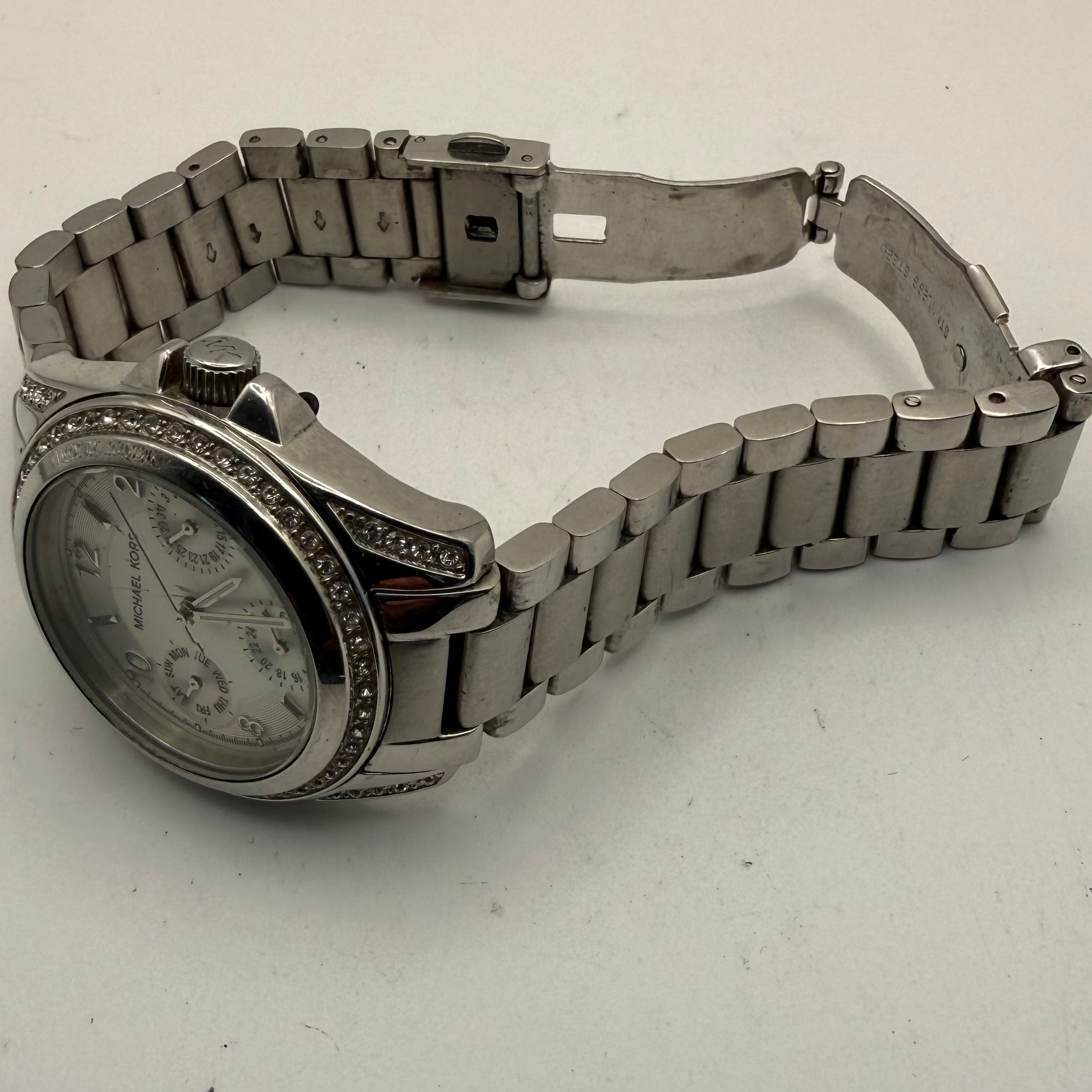 Michael Kors Ladies Crystal Bezel Multifunction Watch (Fully Tested and Working)- £50.00