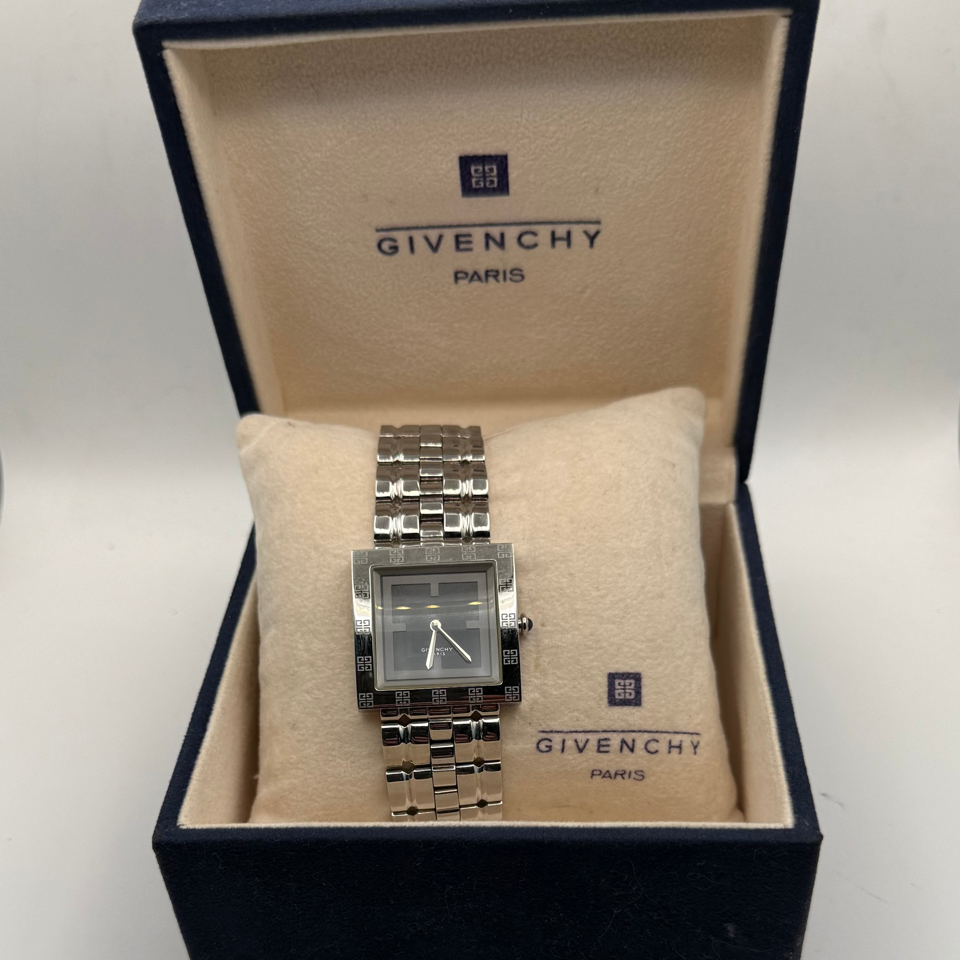 Givenchy Paris APSARAS Swiss Full Set Ladies Designer Watch – Exceptional Luxury Statement Piece- £240.00