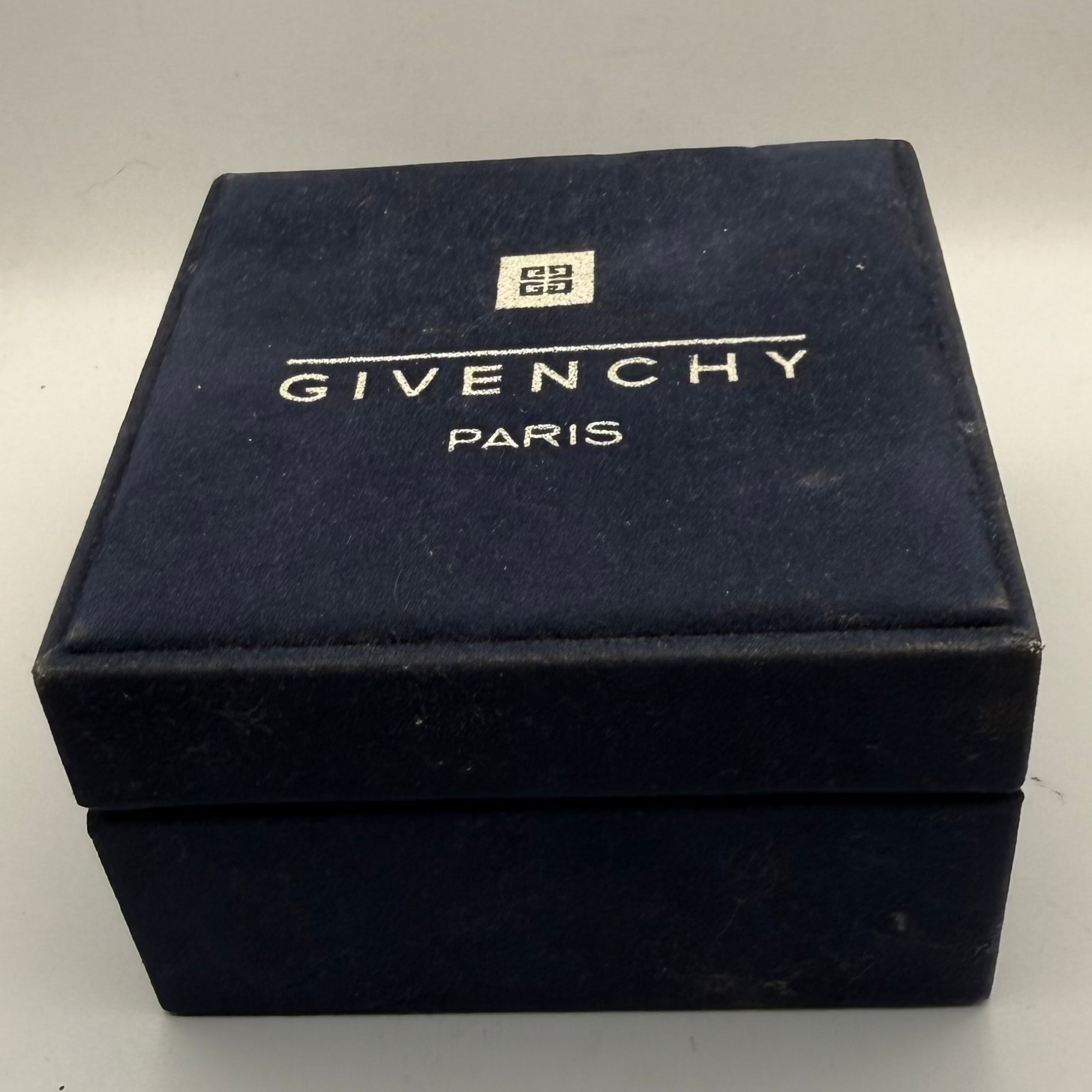 Givenchy Paris APSARAS Swiss Full Set Ladies Designer Watch – Exceptional Luxury Statement Piece- £240.00