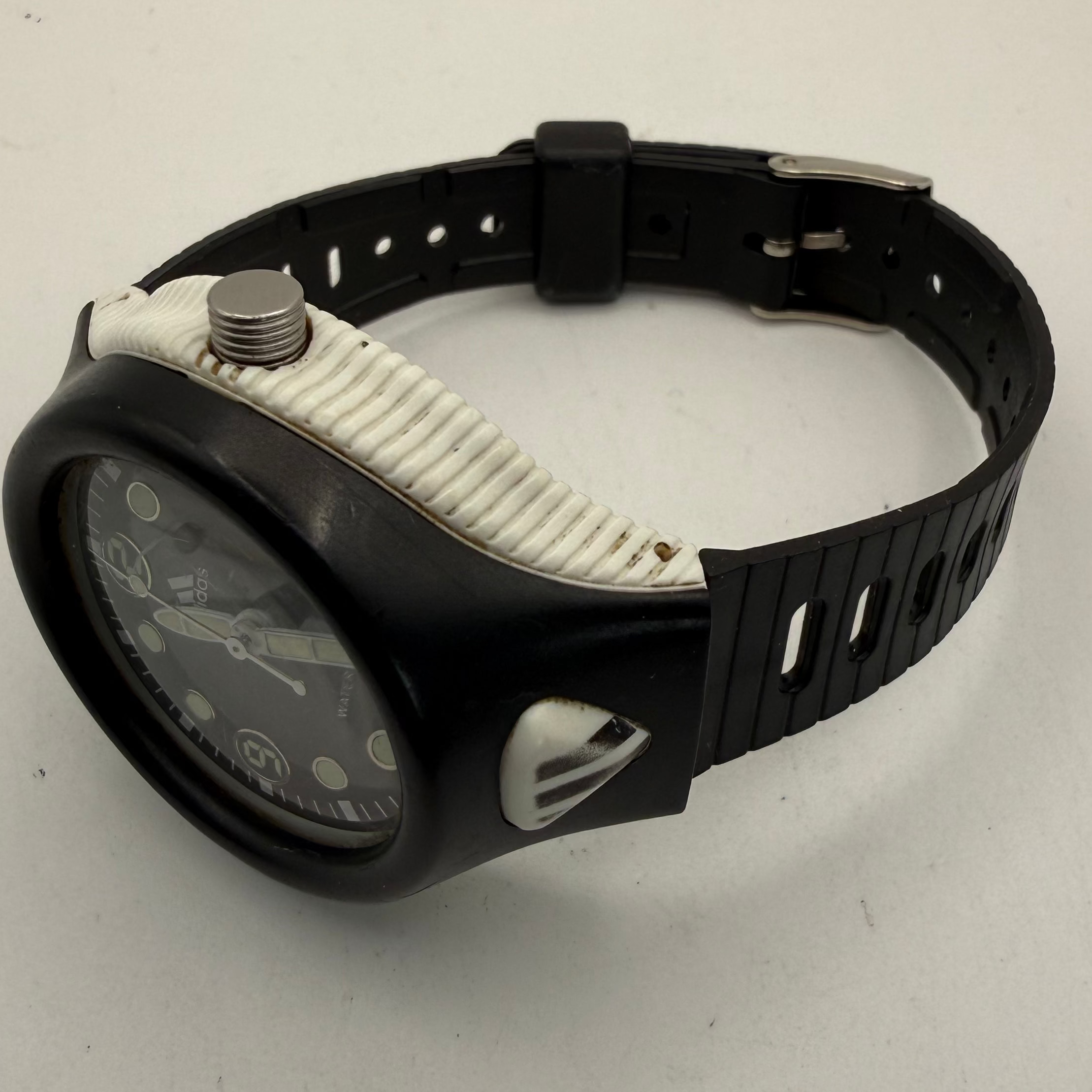 Adidas Water Resistant 50M Black Dial Sports Watch – 42mm- £25.00
