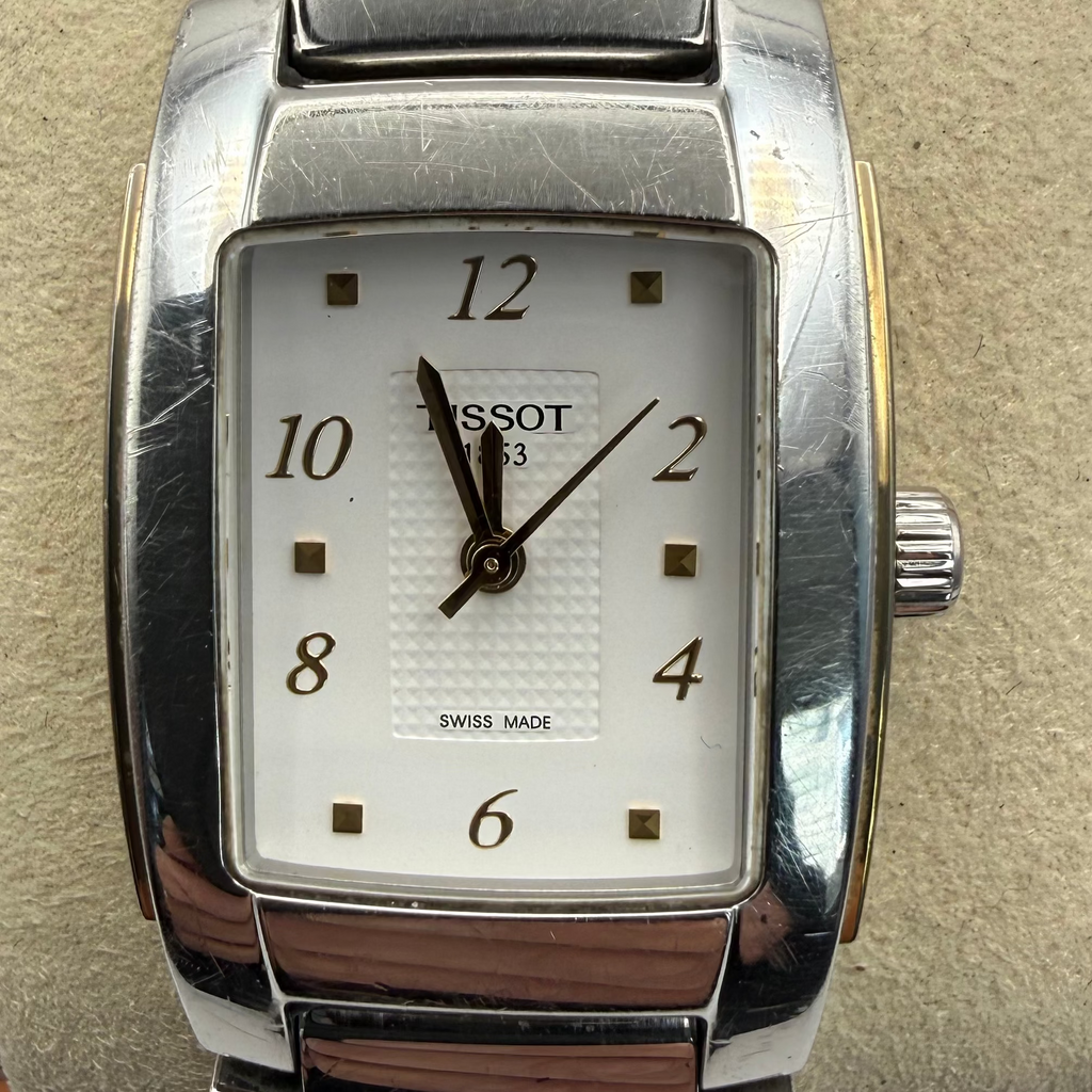 Tissot Ladies Dress Watch T10.1.585.53 Swiss Made – Stunning Pre-Loved Example- £140.00
