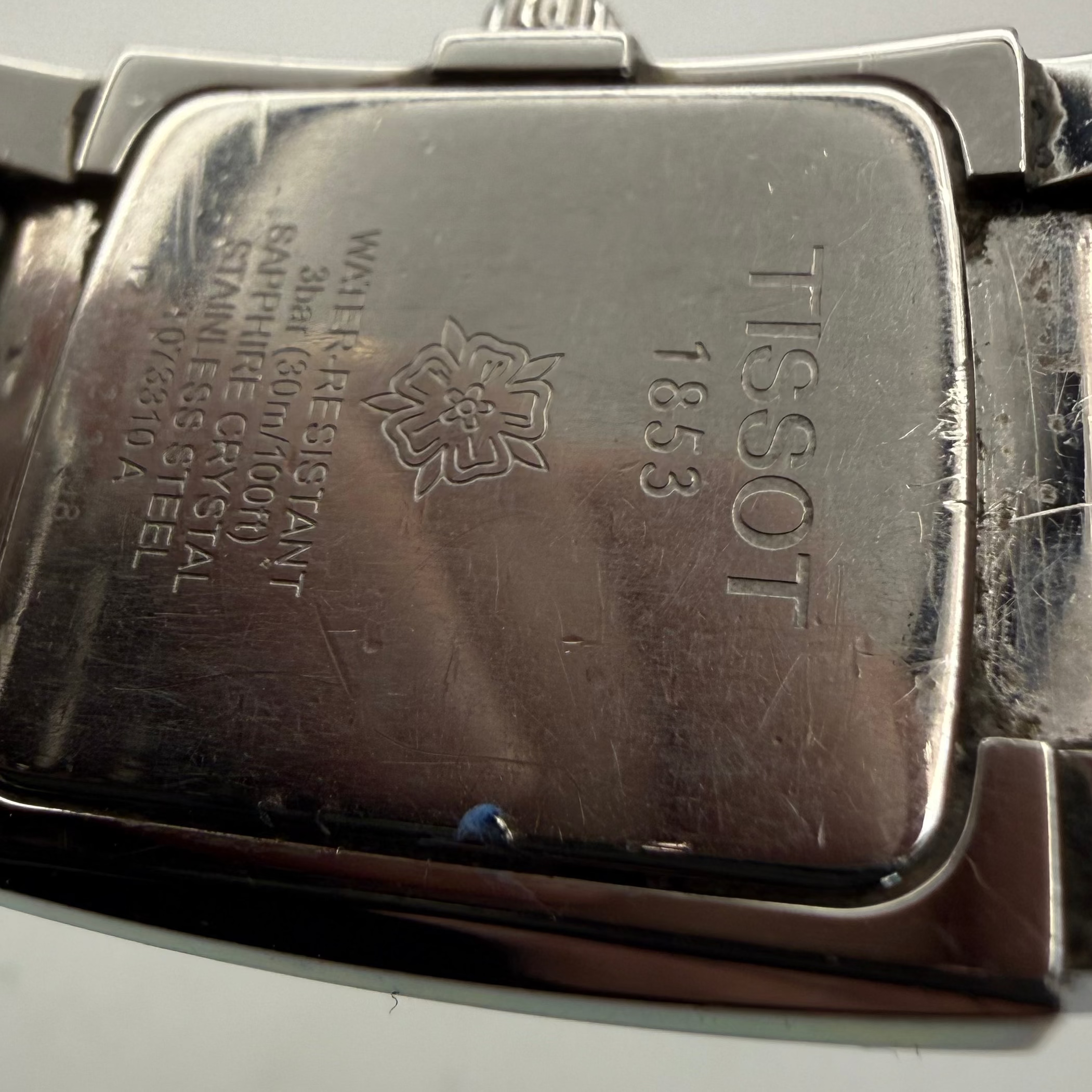 Tissot Ladies Dress Watch T10.1.585.53 Swiss Made – Stunning Pre-Loved Example- £140.00