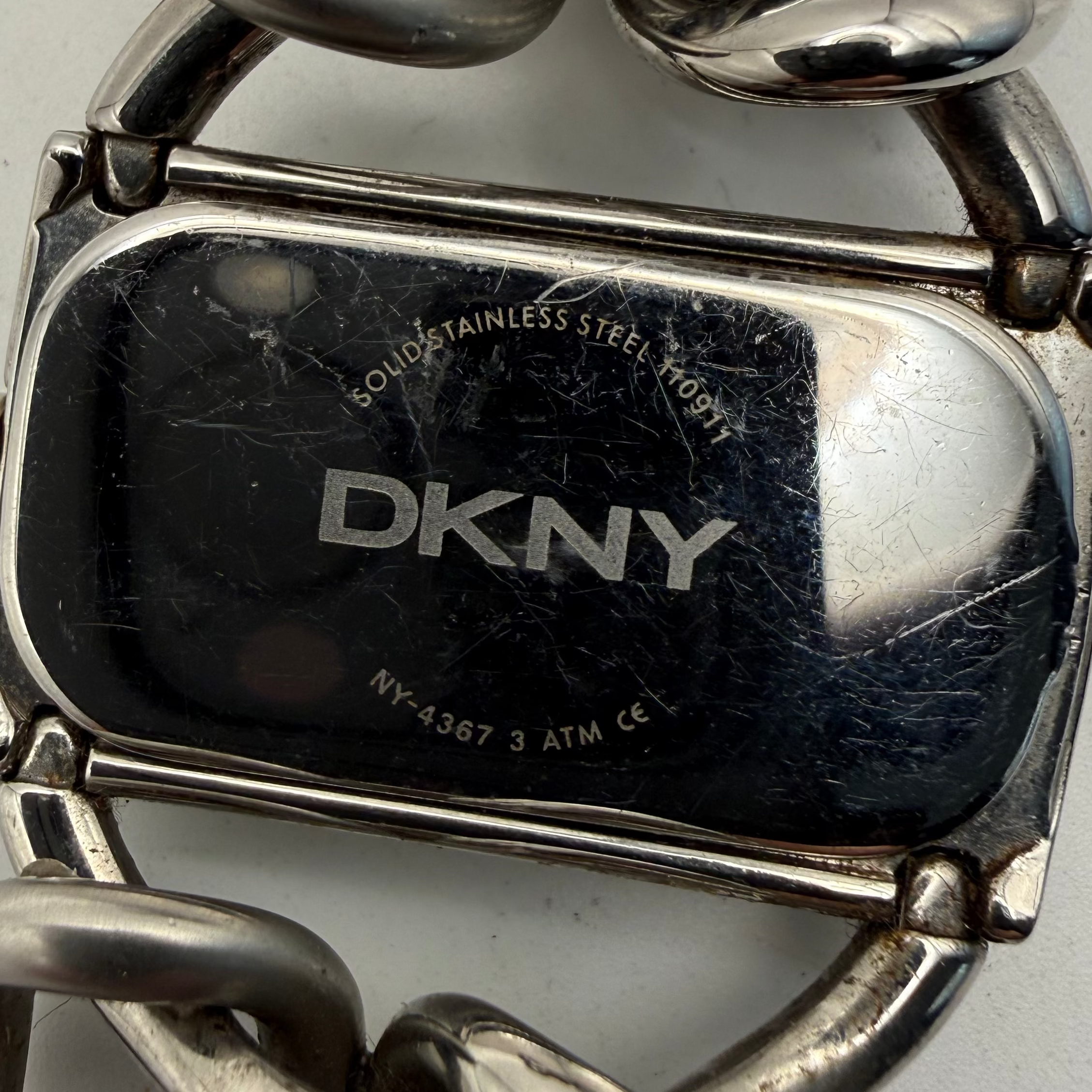 DKNY Ladies Designer Chain Bracelet Watch NY-4367 40mm (Fully Tested and Working)- £60.00