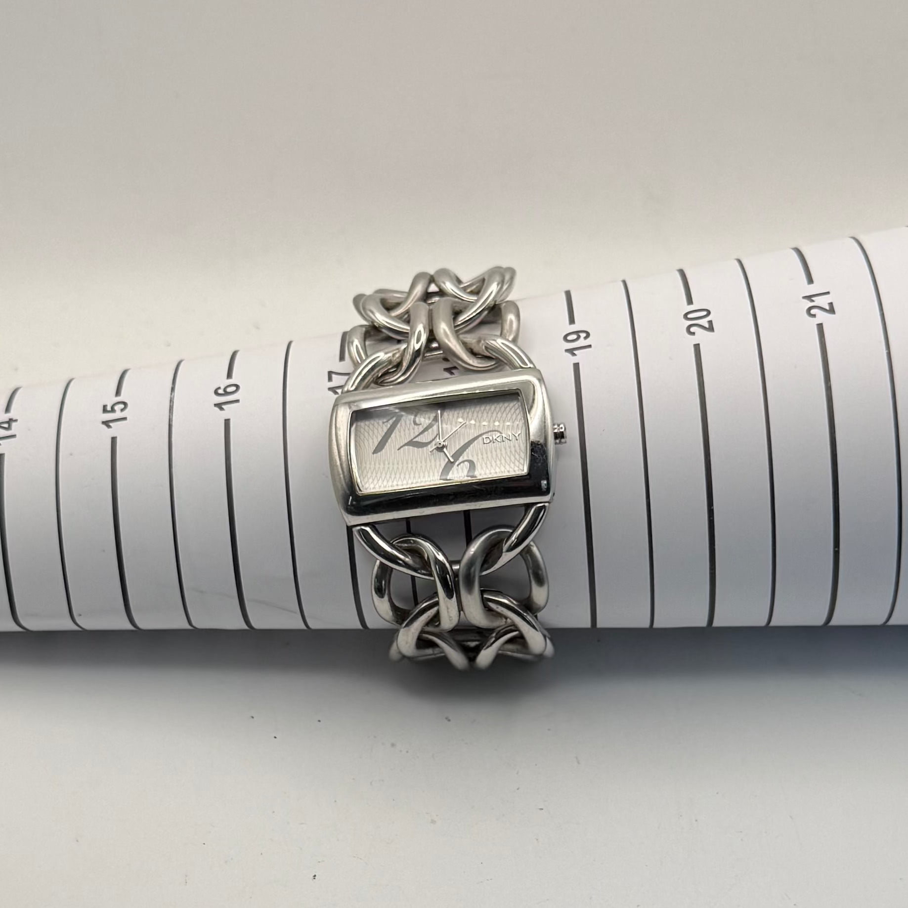 DKNY Ladies Designer Chain Bracelet Watch NY-4367 40mm (Fully Tested and Working)- £60.00