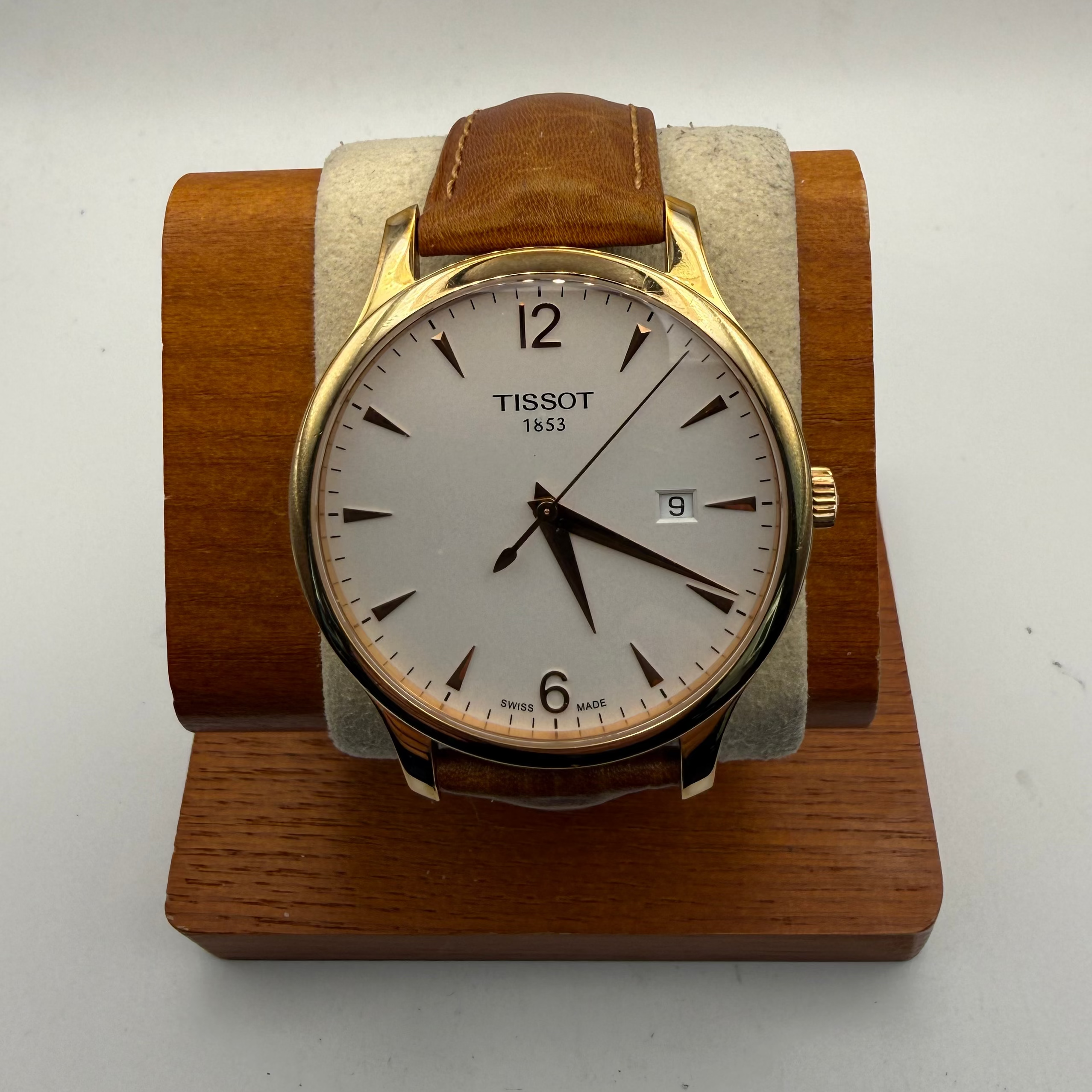 Tissot 1853 Rose Gold Tone Swiss Made Dress Watch – Sapphire Crystal – 44.5mm- £170.00