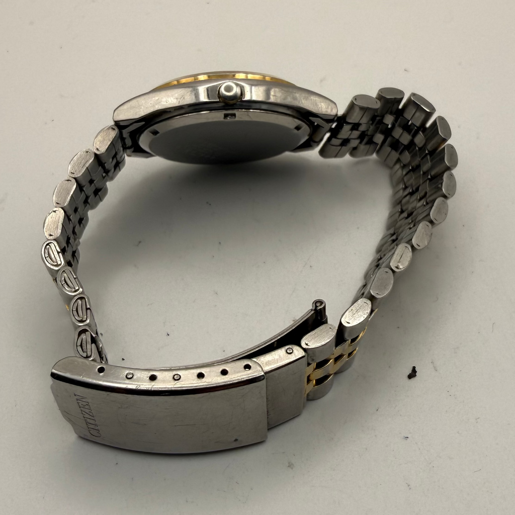 Citizen Quartz Two Tone Date Watch 5502-G425- £60.00