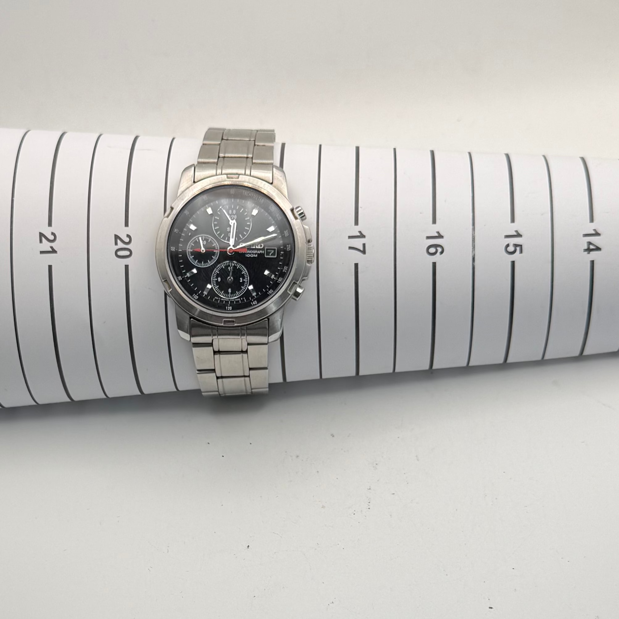 Seiko Chronograph 100M 7T92-0BF0 Full Set Stainless Steel Chronograph Watch- £140.00