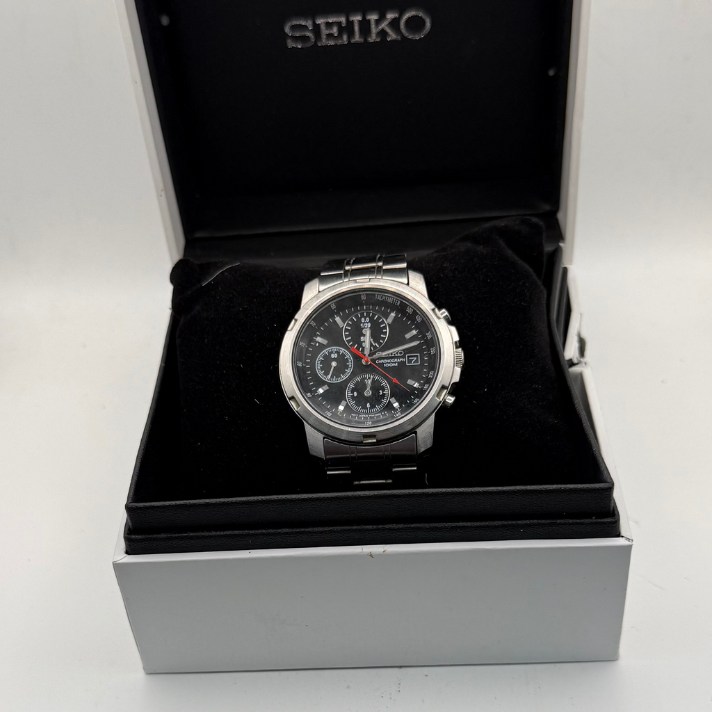 Seiko Chronograph 100M 7T92-0BF0 Full Set Stainless Steel Chronograph Watch- £140.00