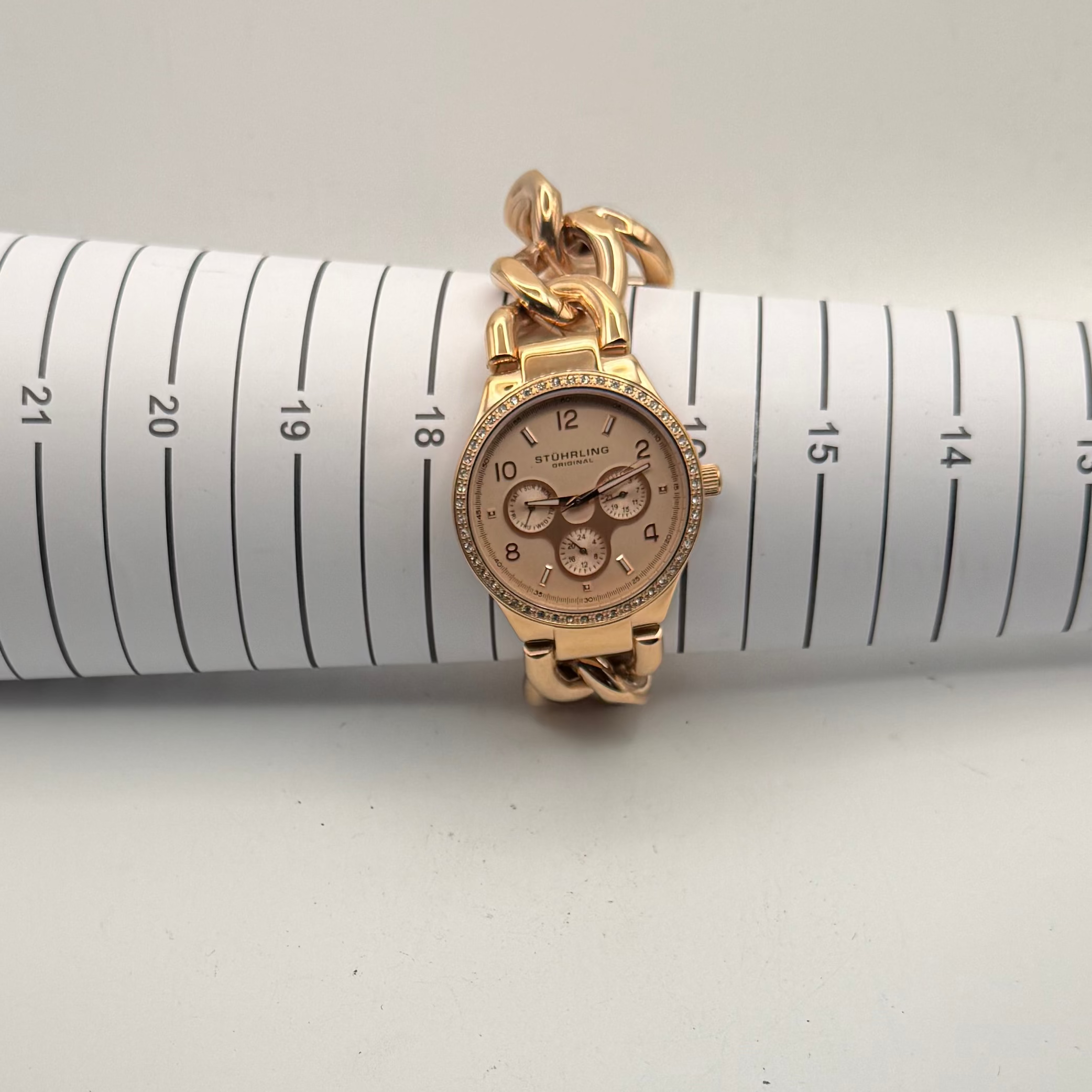 Stuhrling Original Ladies Rose Gold Crystal Set Chain Bracelet Watch – Full Set- £70.00