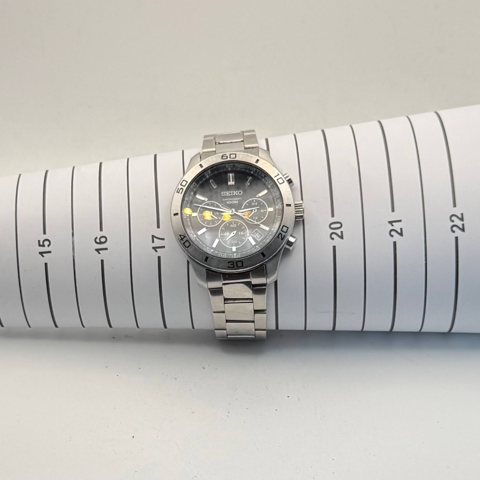 Seiko Chronograph 100M 6T63-00E0 Stainless Steel Quartz Watch- £140.00