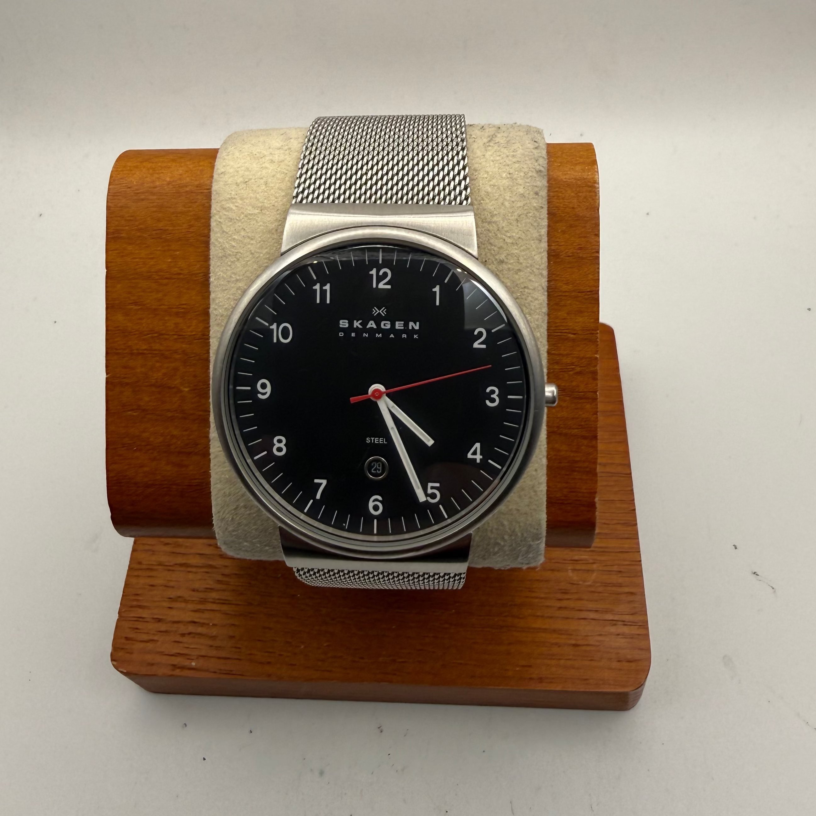 Skagen Denmark SKW6051 Ultra Slim Stainless Steel Mesh Watch- £45.00