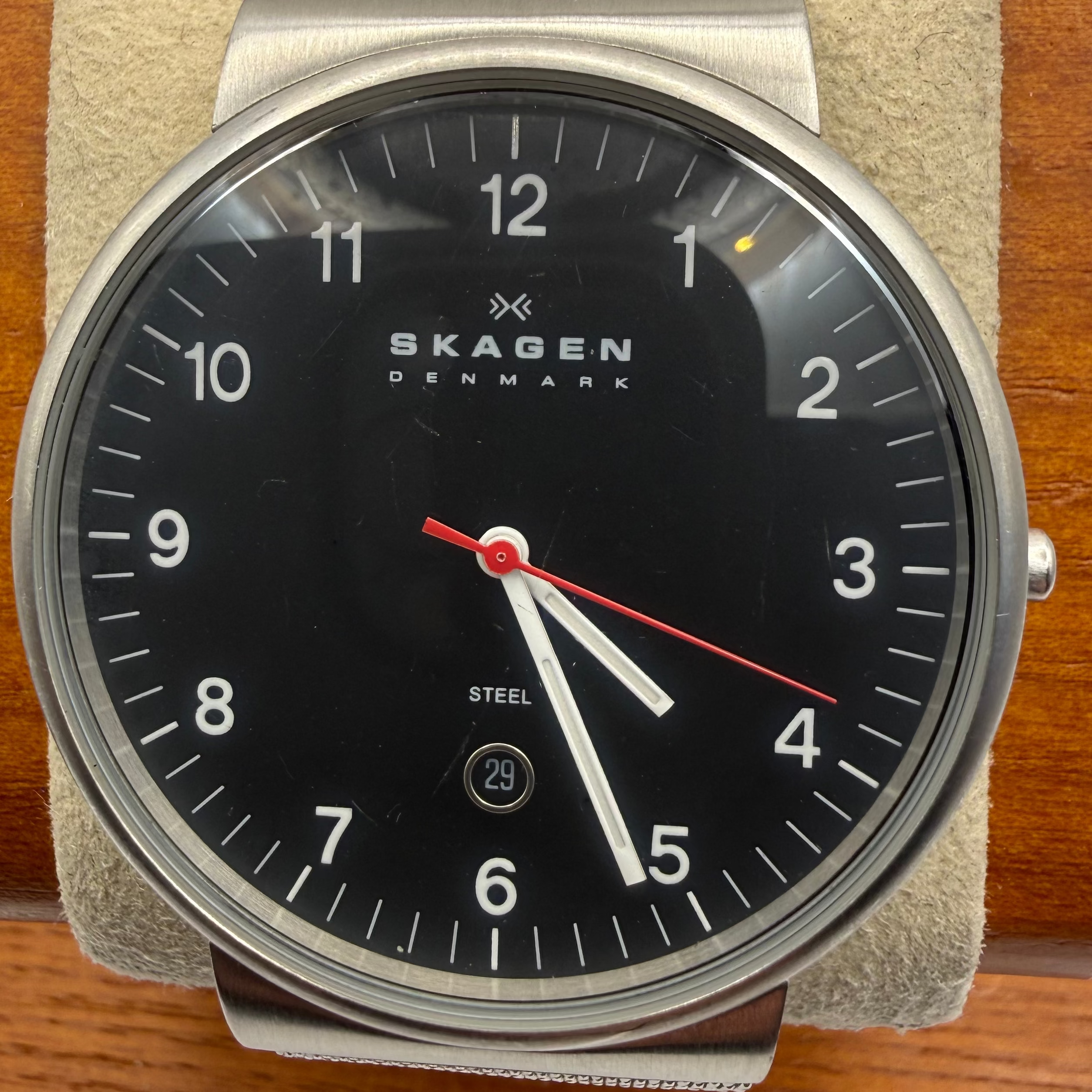 Skagen Denmark SKW6051 Ultra Slim Stainless Steel Mesh Watch- £45.00