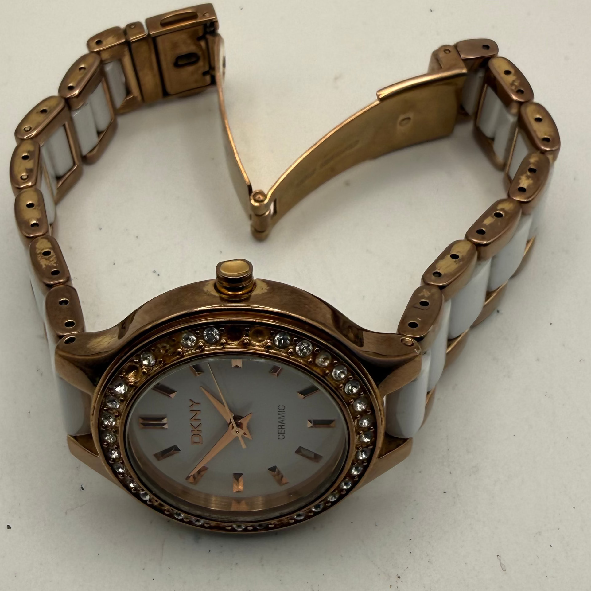DKNY Ceramic Rose Gold & White Crystal Ladies Watch- £40.00