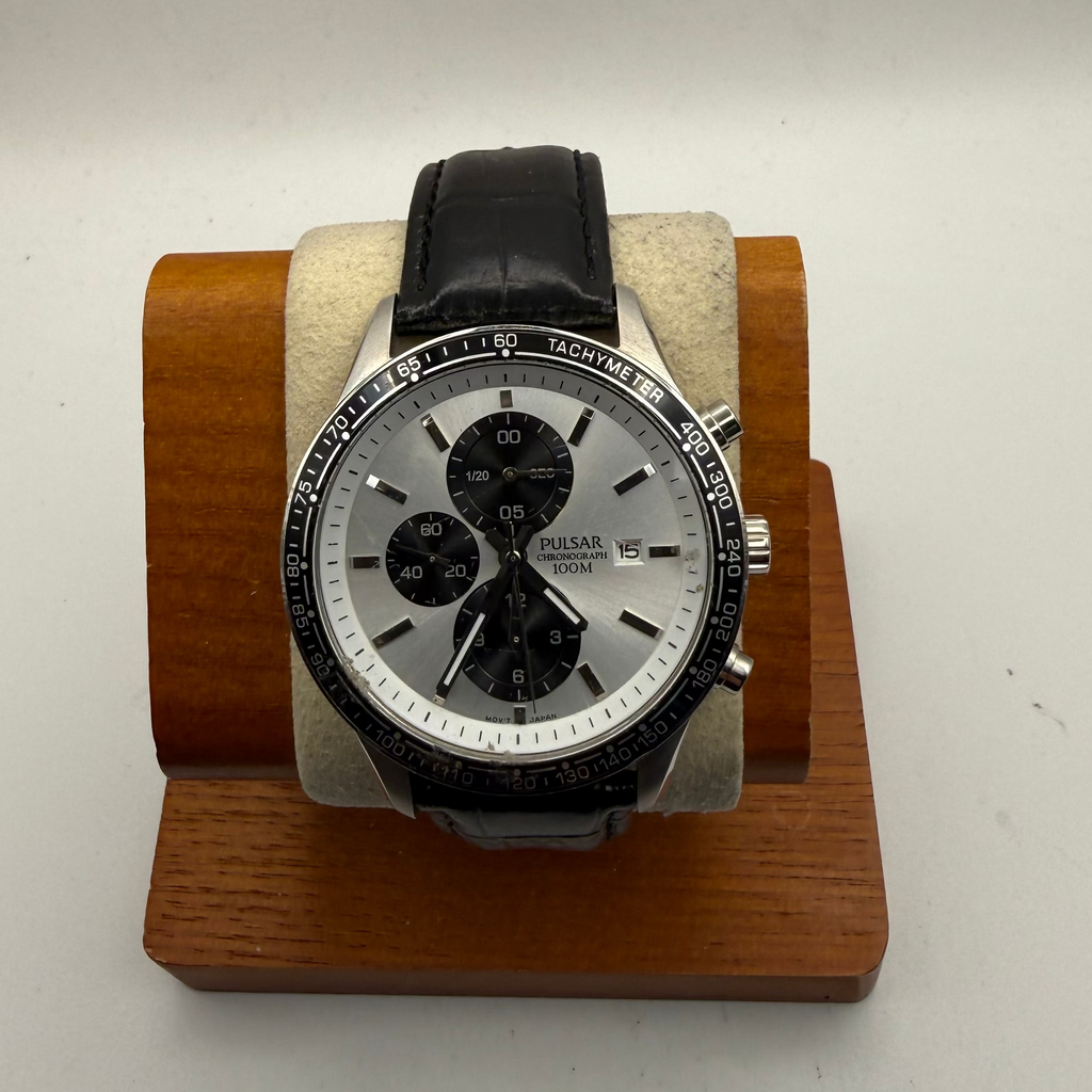 Pulsar Chronograph 100M Tachymeter Men's Watch – Silver Dial- £45.00
