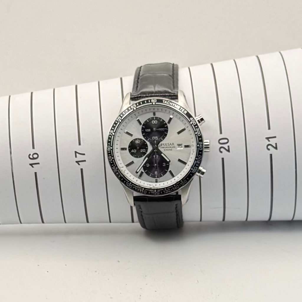 Pulsar Chronograph 100M Tachymeter Men's Watch – Silver Dial- £45.00