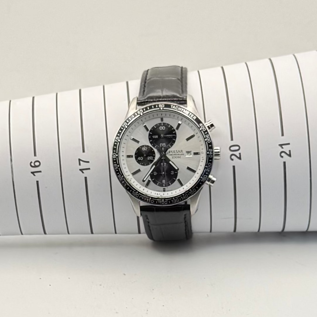 Pulsar Chronograph 100M Tachymeter Men's Watch – Silver Dial- £45.00