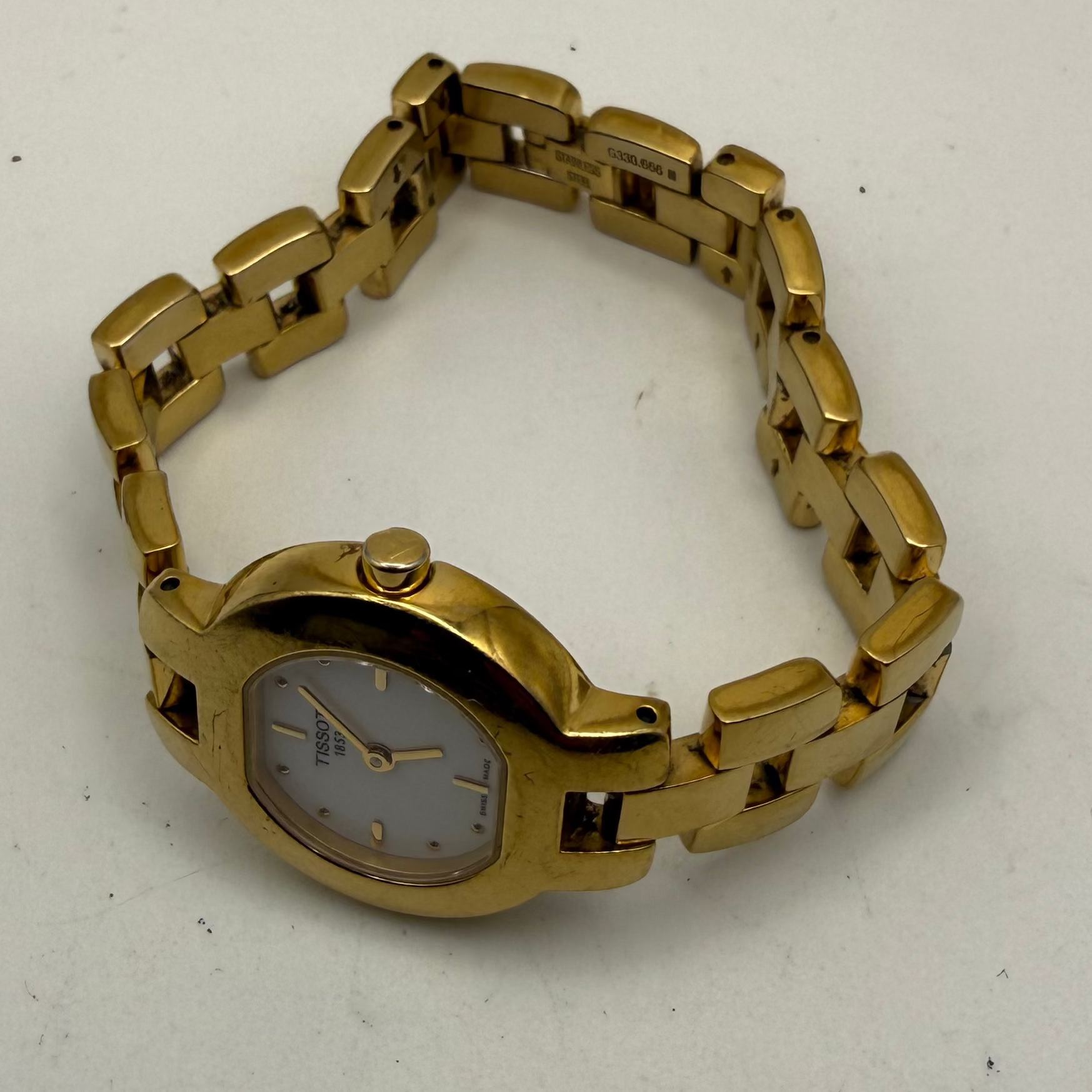 Tissot 1853 Ladies Gold Tone Swiss Watch – White Dial- £65.00