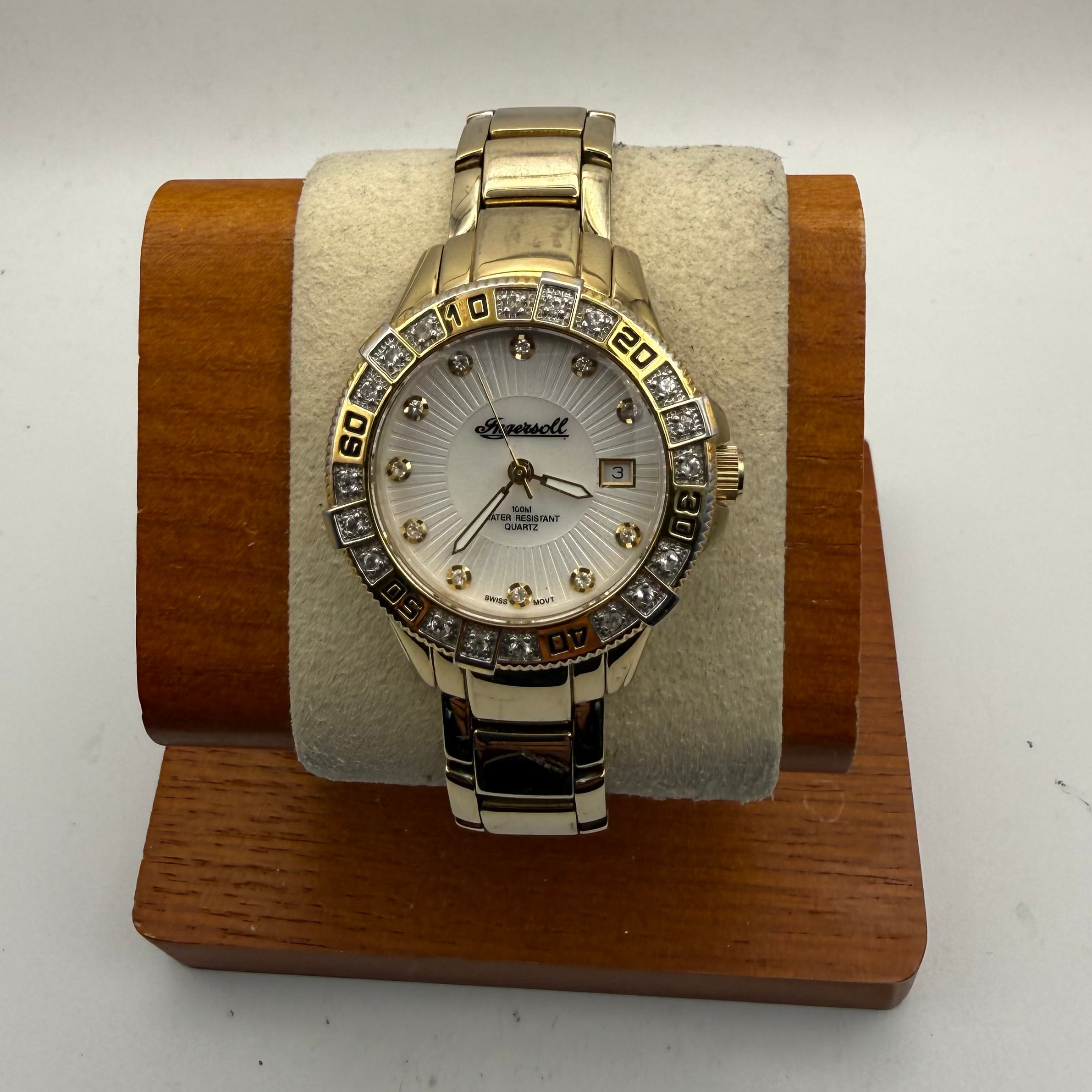 Ingersoll Gems Series Ladies Gold Tone Crystal Bezel Watch – 100M- £45.00