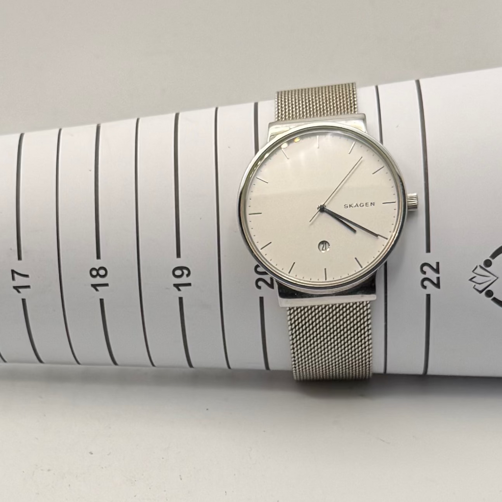 Skagen SKW6290 Minimalist Mesh Bracelet Watch- £70.00