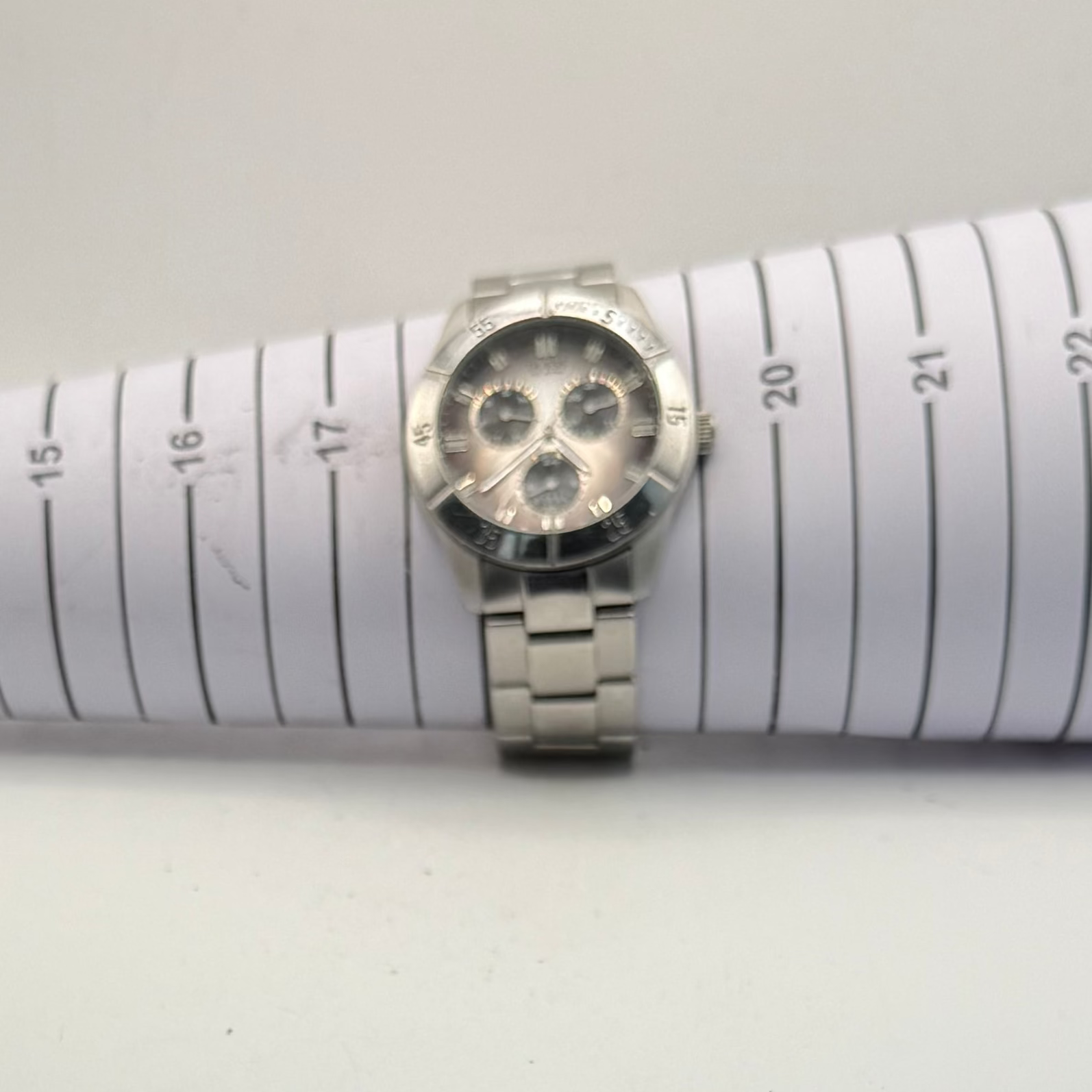 Guess Steel 10 ATM Multi Dial Watch – 42.5mm – 19cm Bracelet – Pre Loved – Fully Tested & Working- £40.00